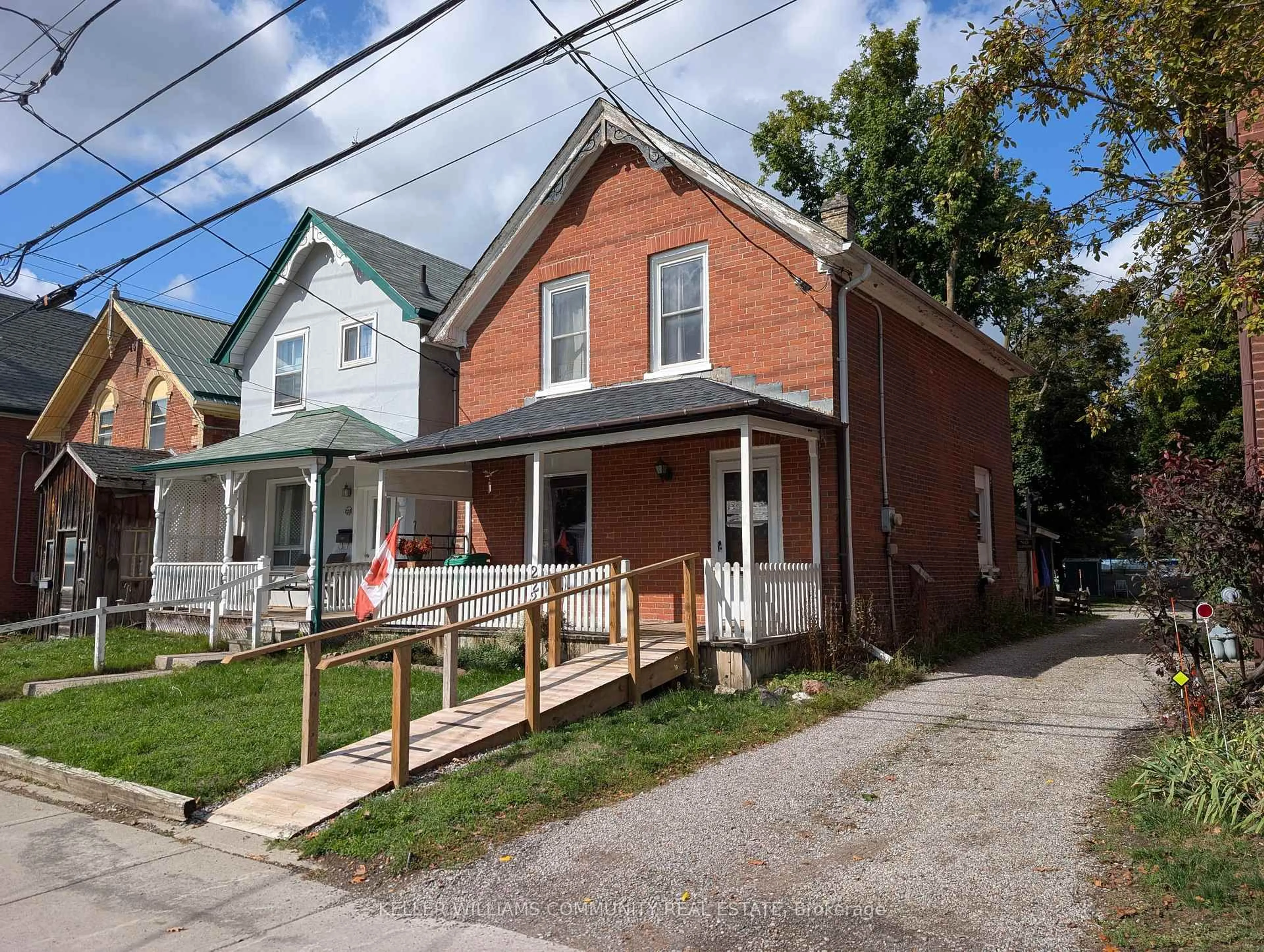 Home with brick exterior material, street for 222 London St, Peterborough Ontario K9H 2Y9