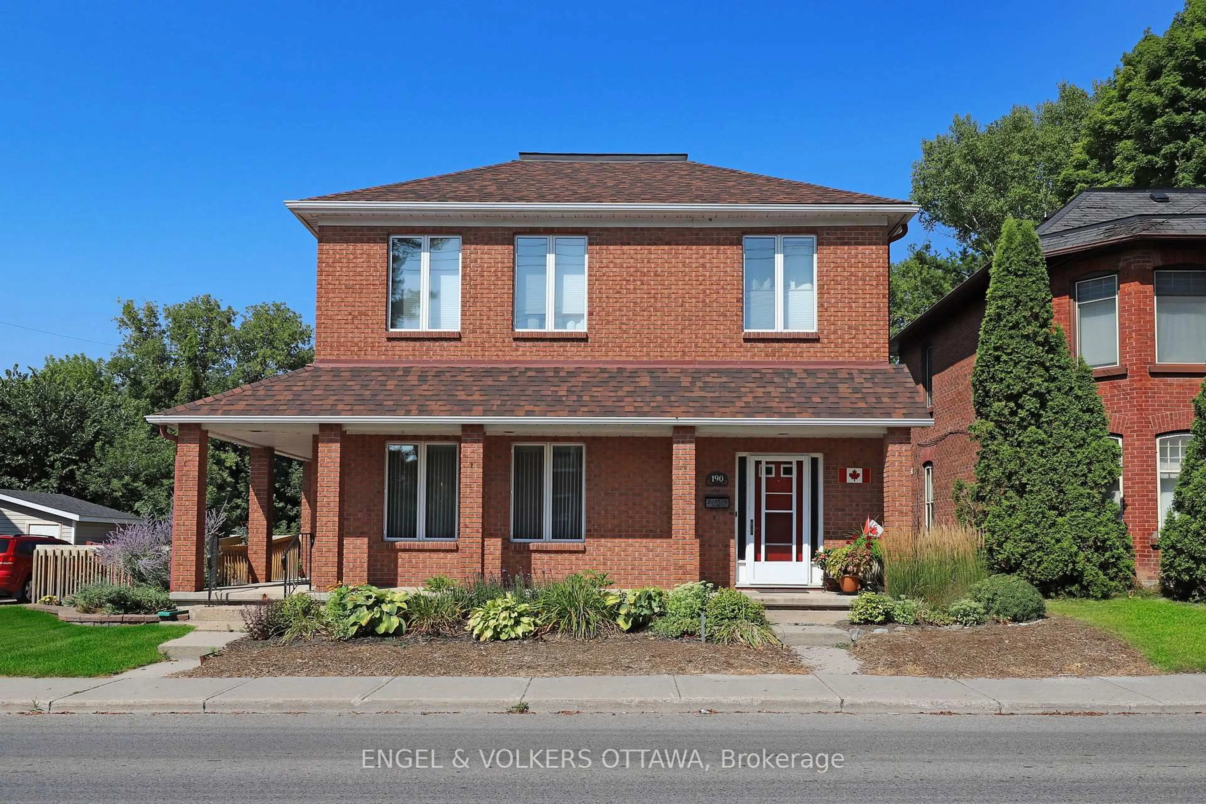 Home with brick exterior material, street for 190 John St, Arnprior Ontario K7S 2N9