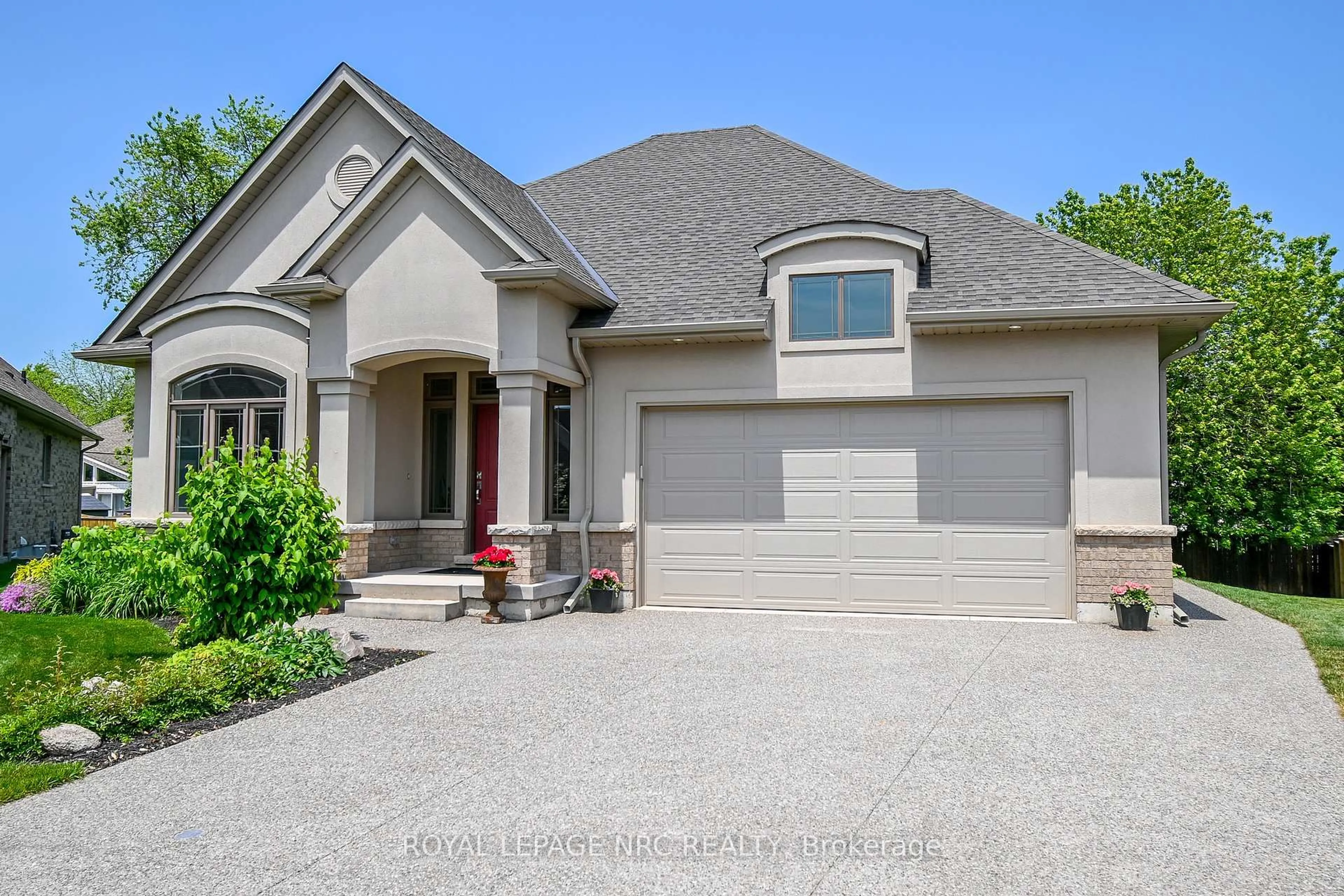 Home with brick exterior material, street for 11 Emily Lane, Pelham Ontario L0S 1E4