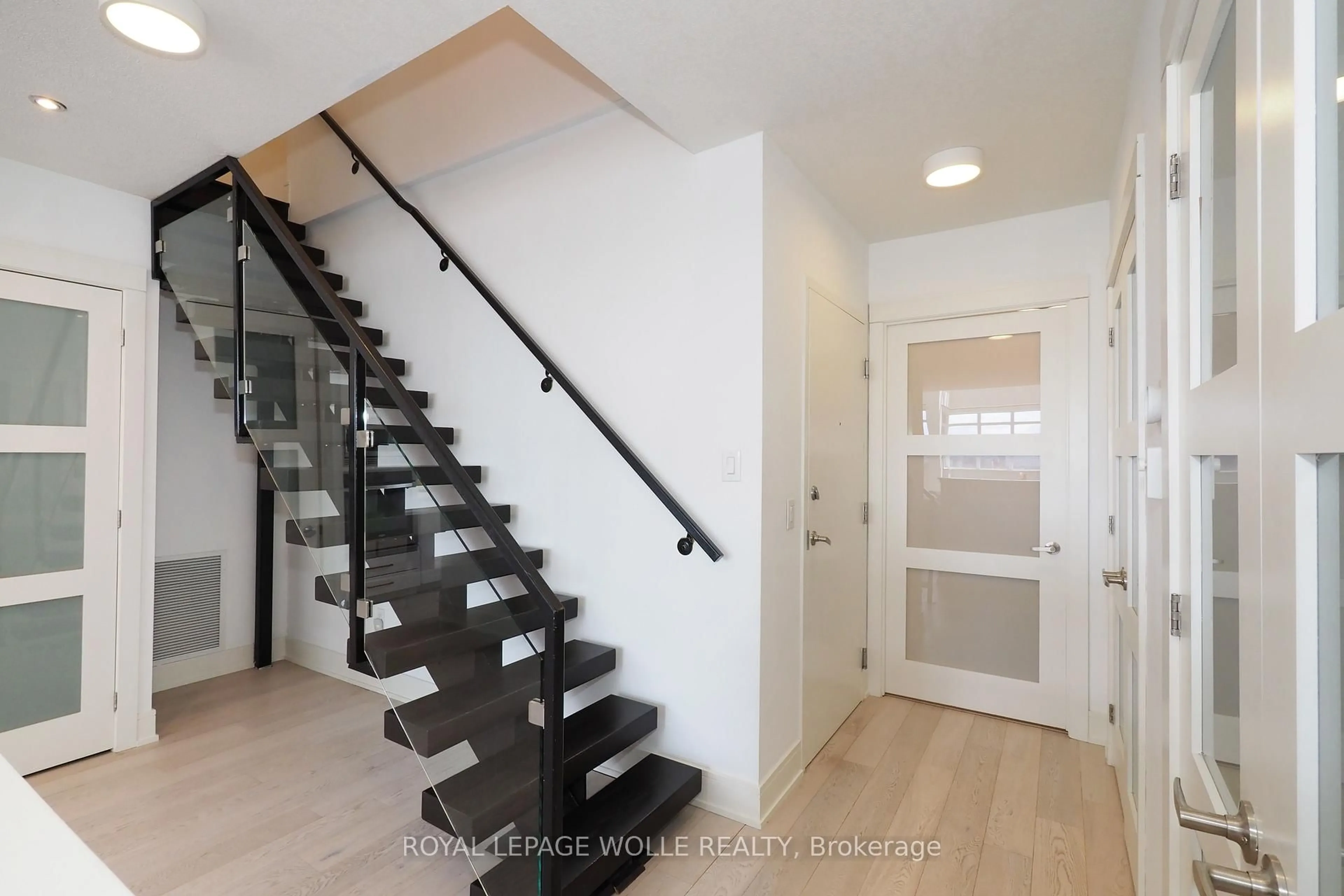 Unknown for 112 Benton St #710, Waterloo Ontario N2G 3H6