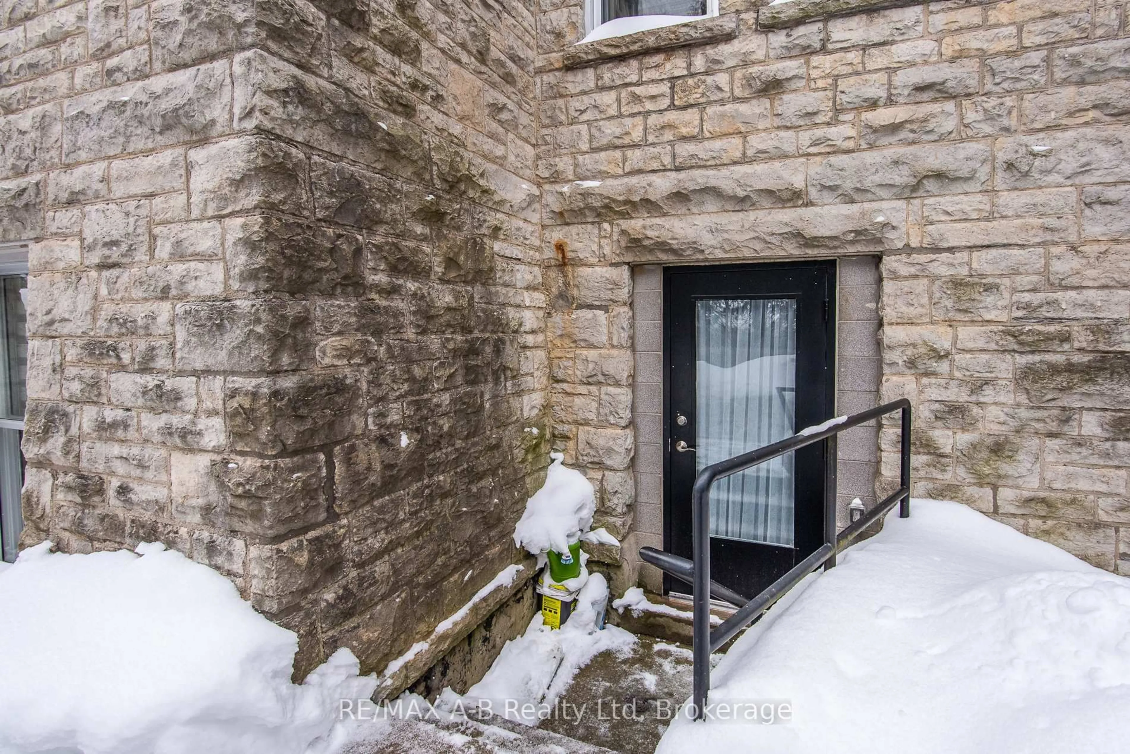 Unknown for 189 Elizabeth St #1C, St. Marys Ontario N4X 0B5