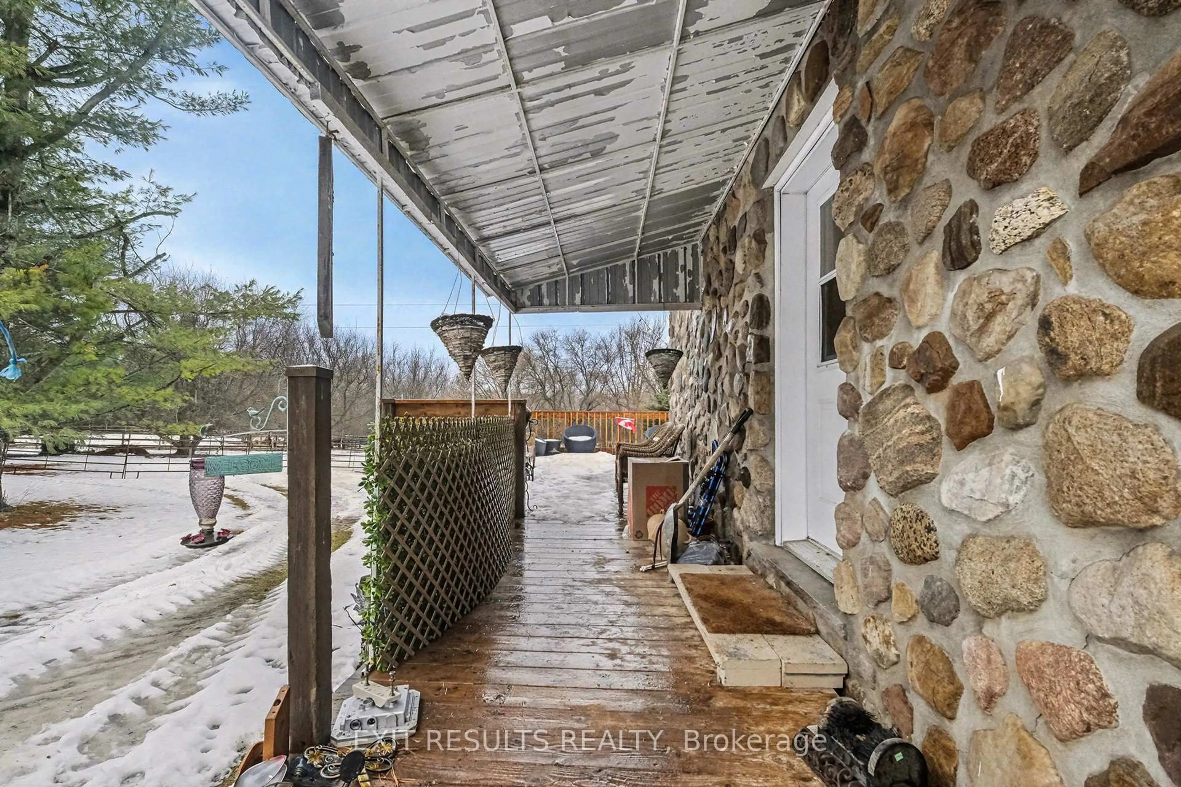 Patio, water/lake/river/ocean view for 21111 Concession 8 Rd, South Glengarry Ontario K0C 1L0