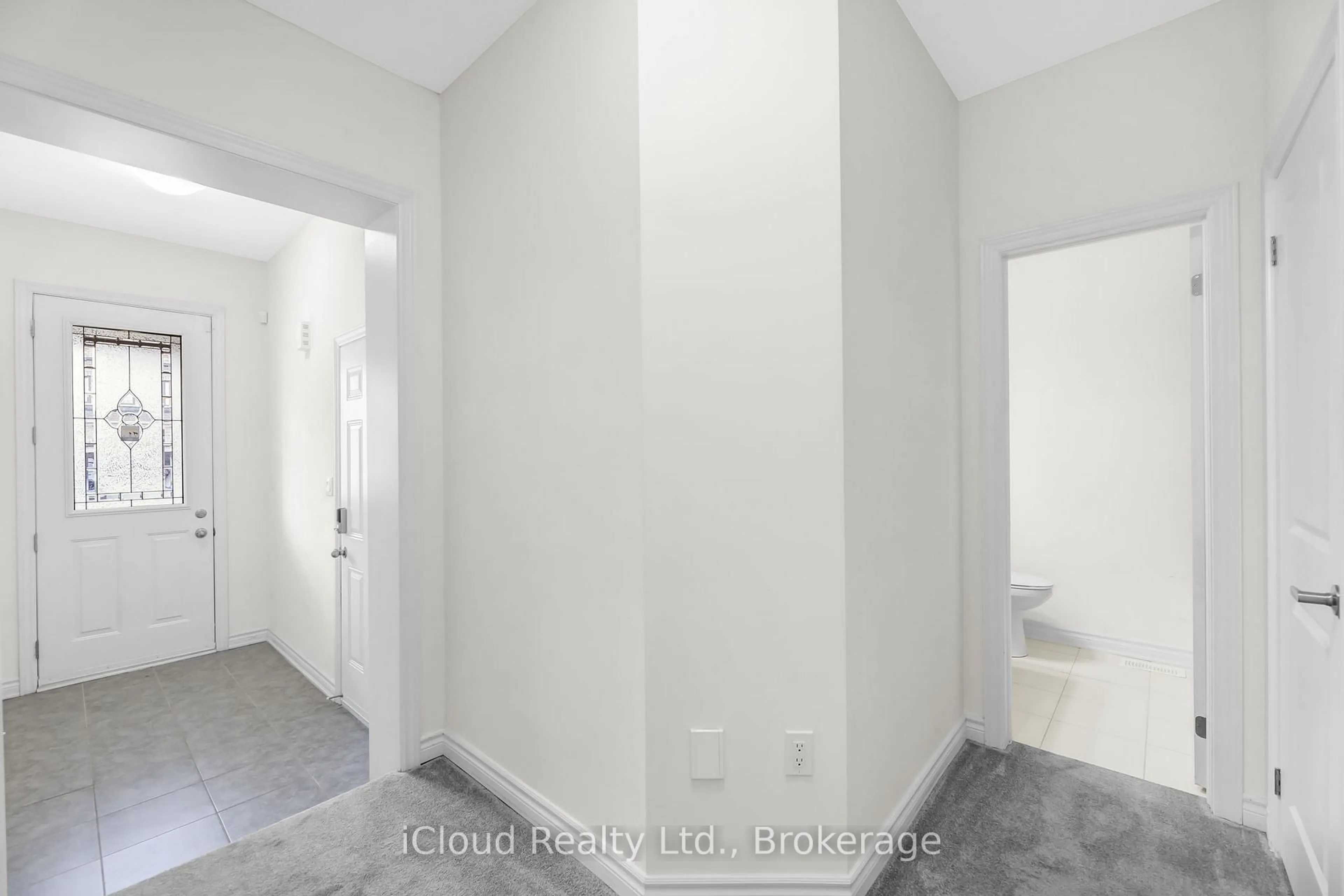 A pic of a room for 11 Harwood St, Tillsonburg Ontario N4G 0J7