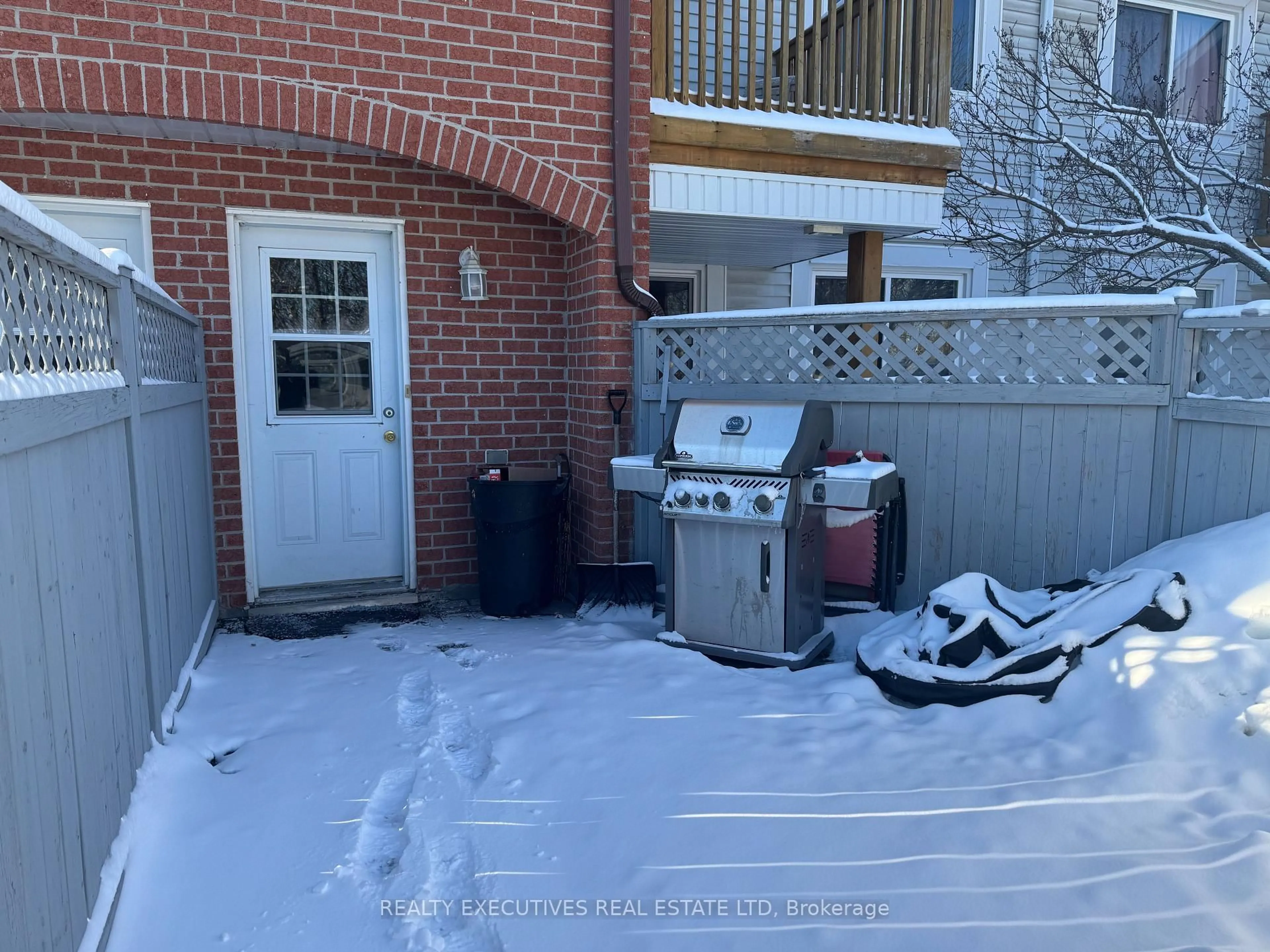 Patio, street for 315 Mullett St #3, Carleton Place Ontario K7C 4J6