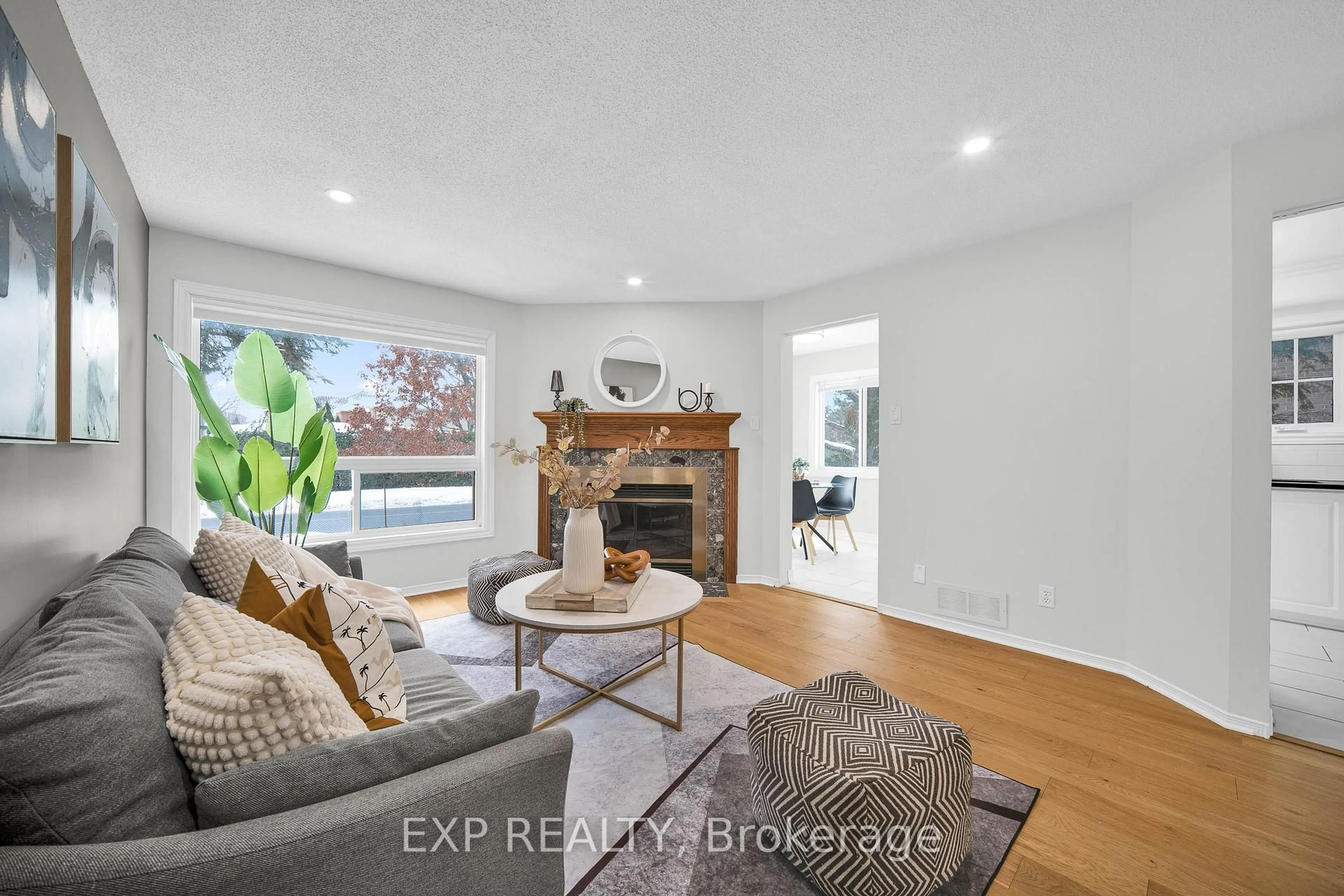 Living room with furniture, unknown for 14 Sandcliffe Terr, Ottawa Ontario K2G 5X1