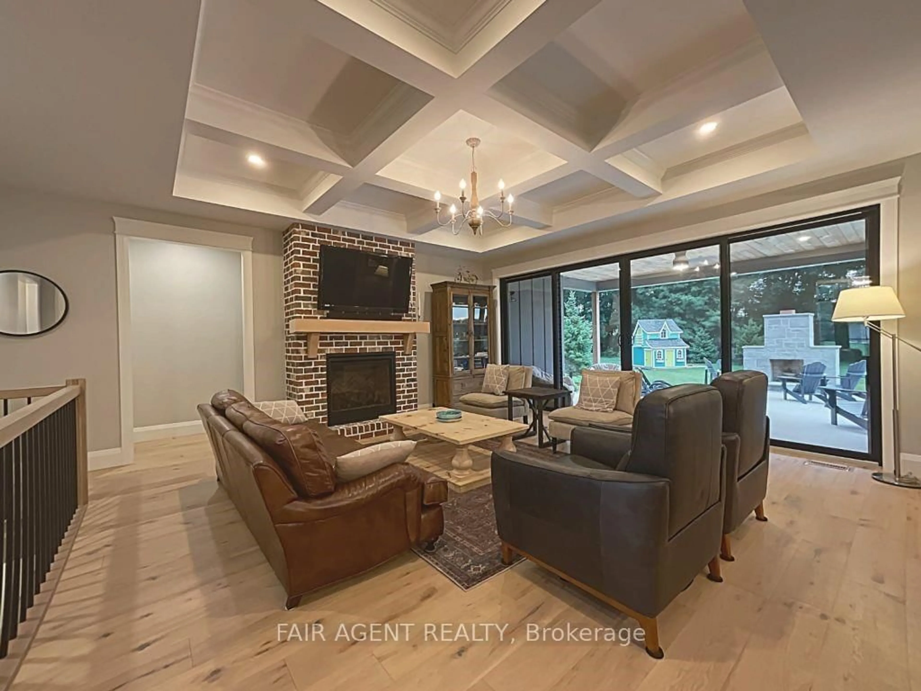 Living room with furniture, unknown for 93 Woodland Dr, Norfolk Ontario N3Y 4J9