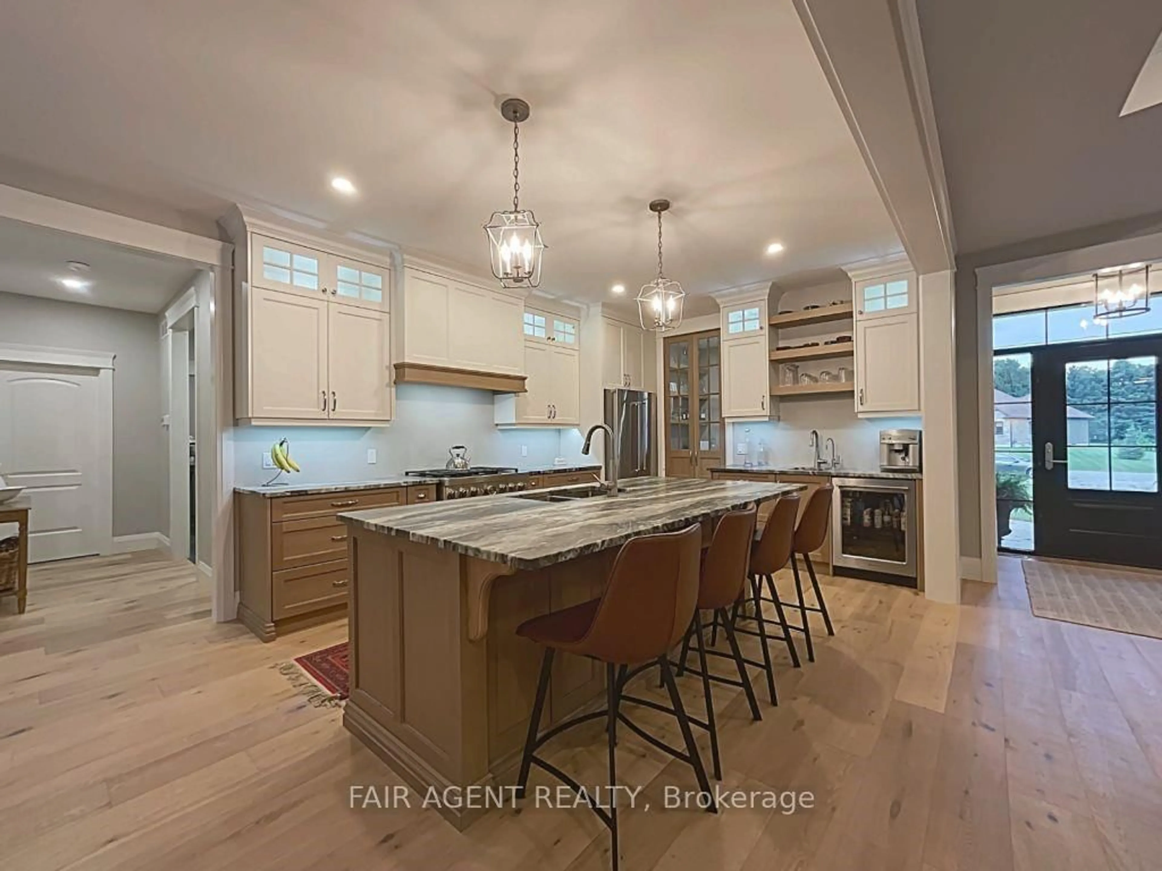 Open concept kitchen, unknown for 93 Woodland Dr, Norfolk Ontario N3Y 4J9