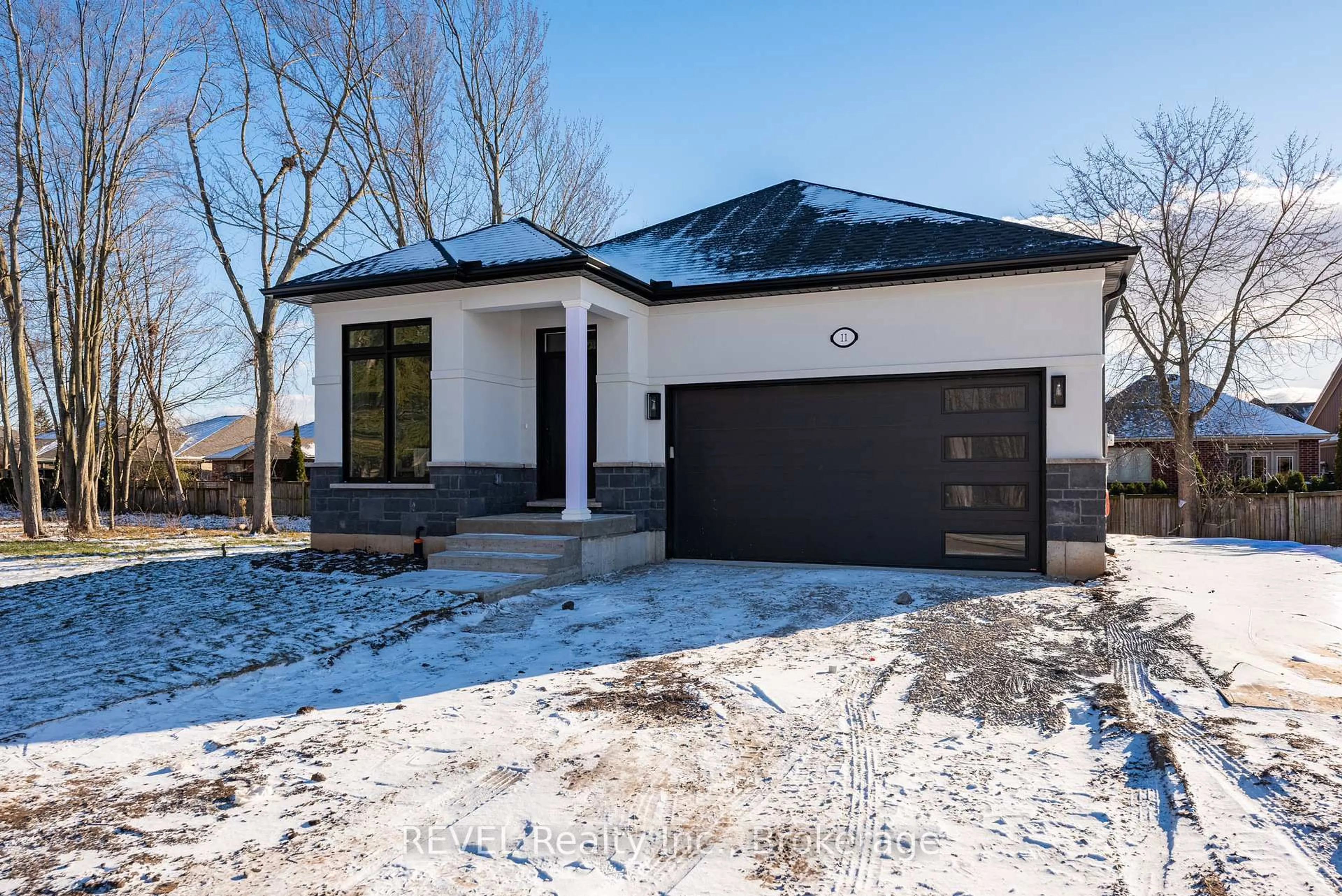 Home with brick exterior material, street for 11 Stickles St, Pelham Ontario L3C 3C3