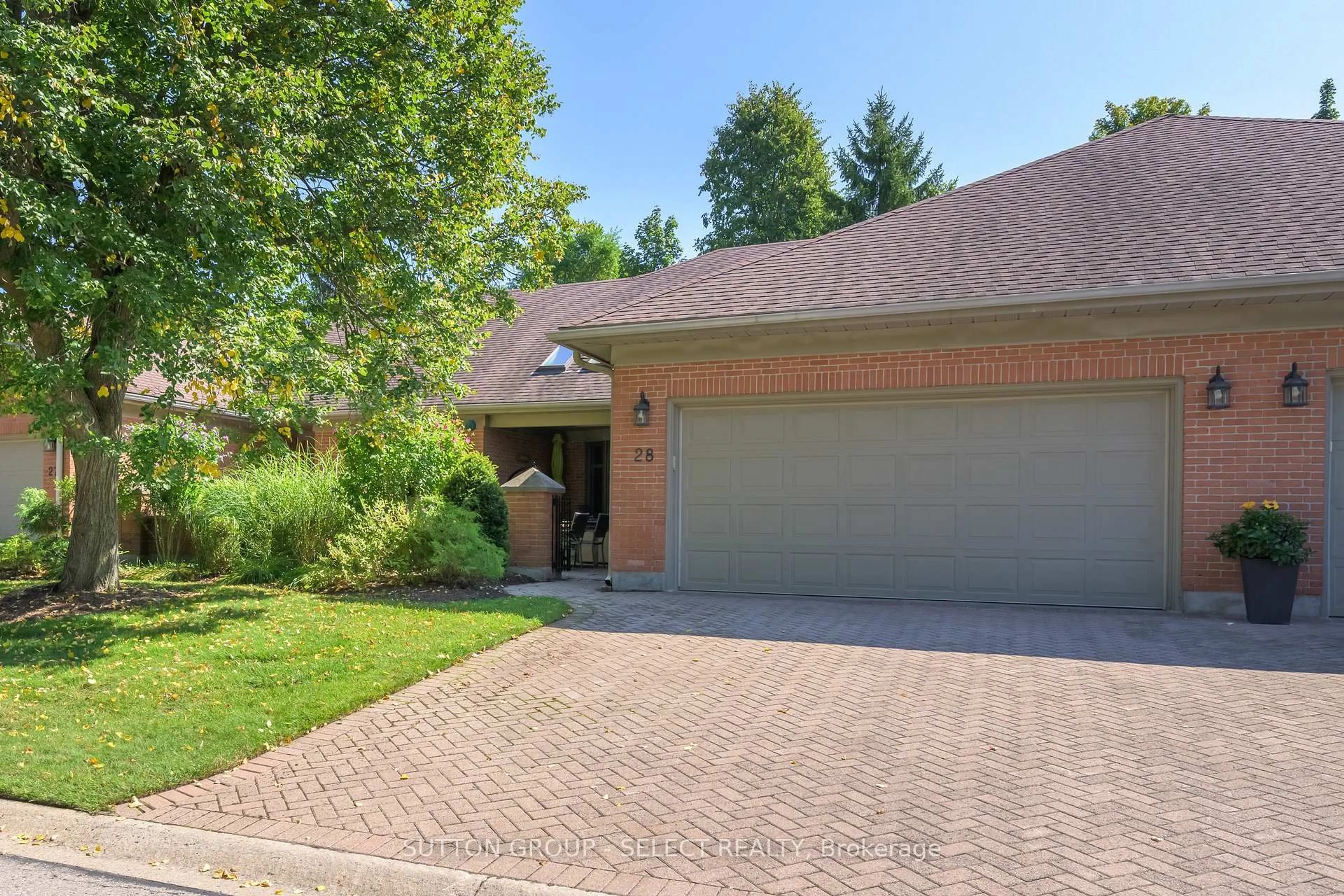 Home with brick exterior material, street for 40 Quinella Dr #28, London South Ontario N6K 4K9