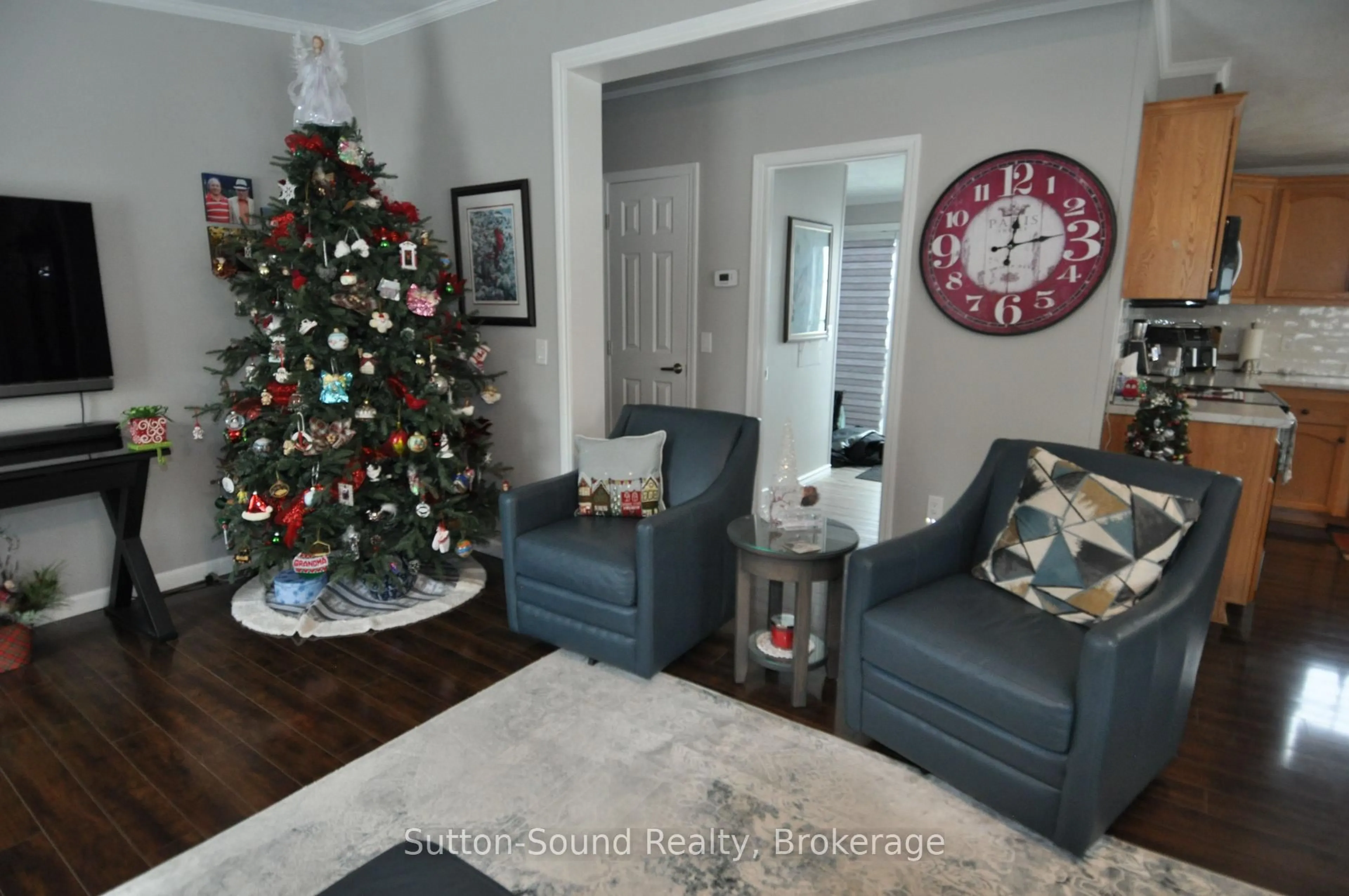 Living room with furniture, unknown for 144 Rosewood Dr, Georgian Bluffs Ontario N4K 5N5