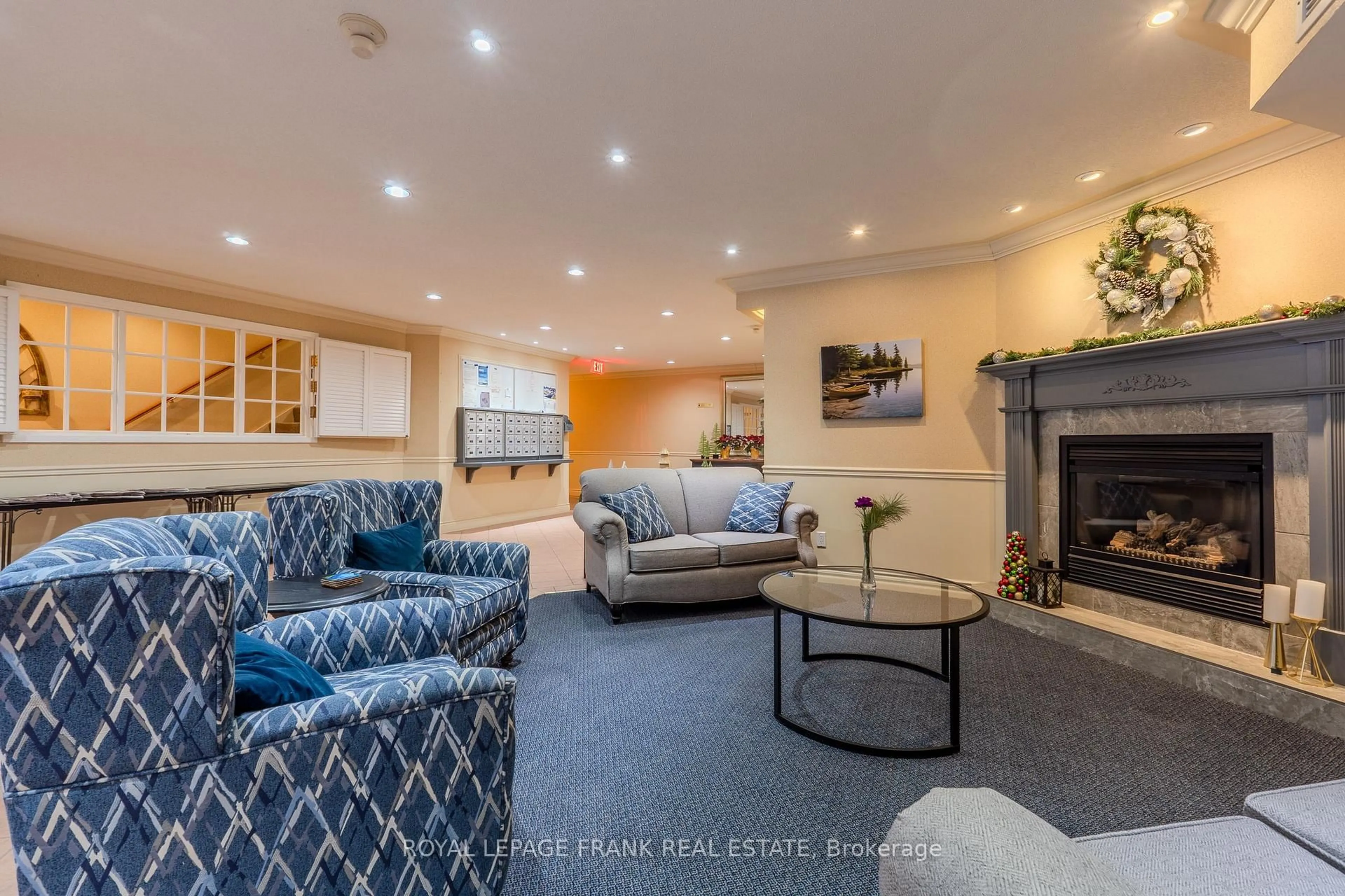 Living room with furniture, unknown for 3 Heritage Way #110, Kawartha Lakes Ontario K9V 5Z1