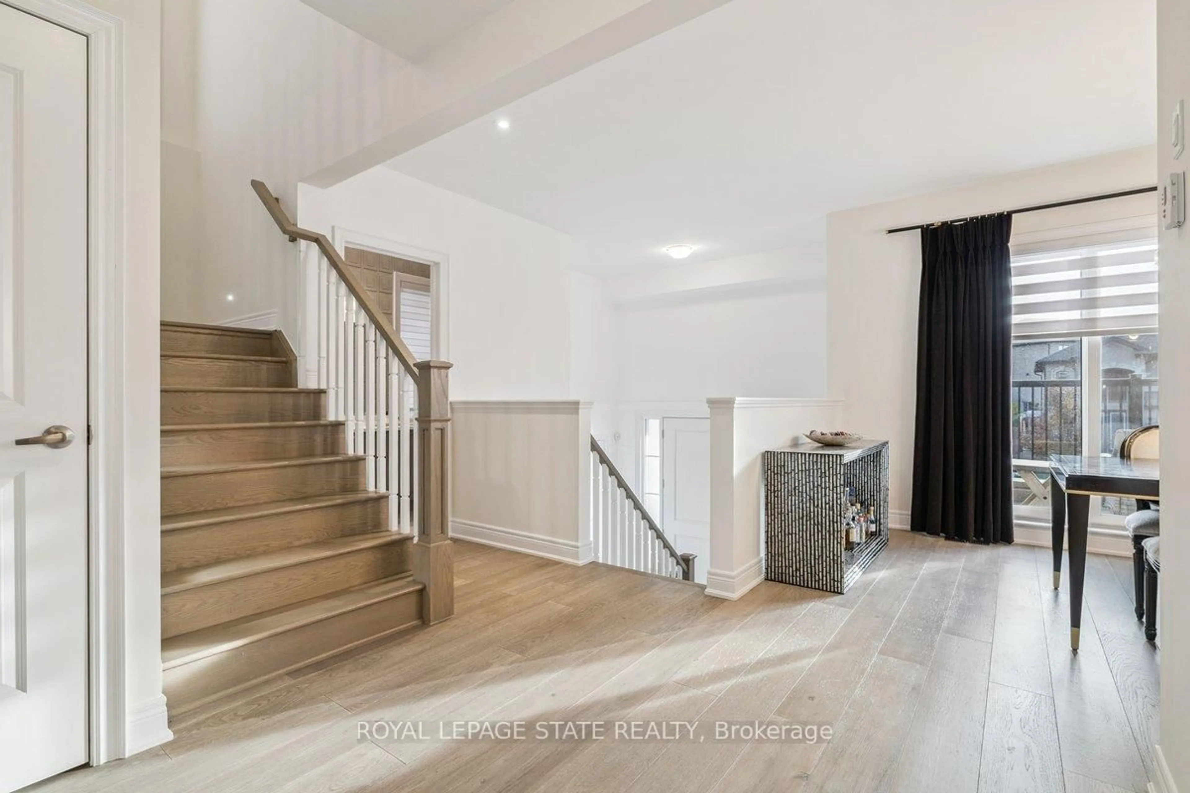 Unknown for 47 Cielo Crt, Hamilton Ontario L9B 0J1