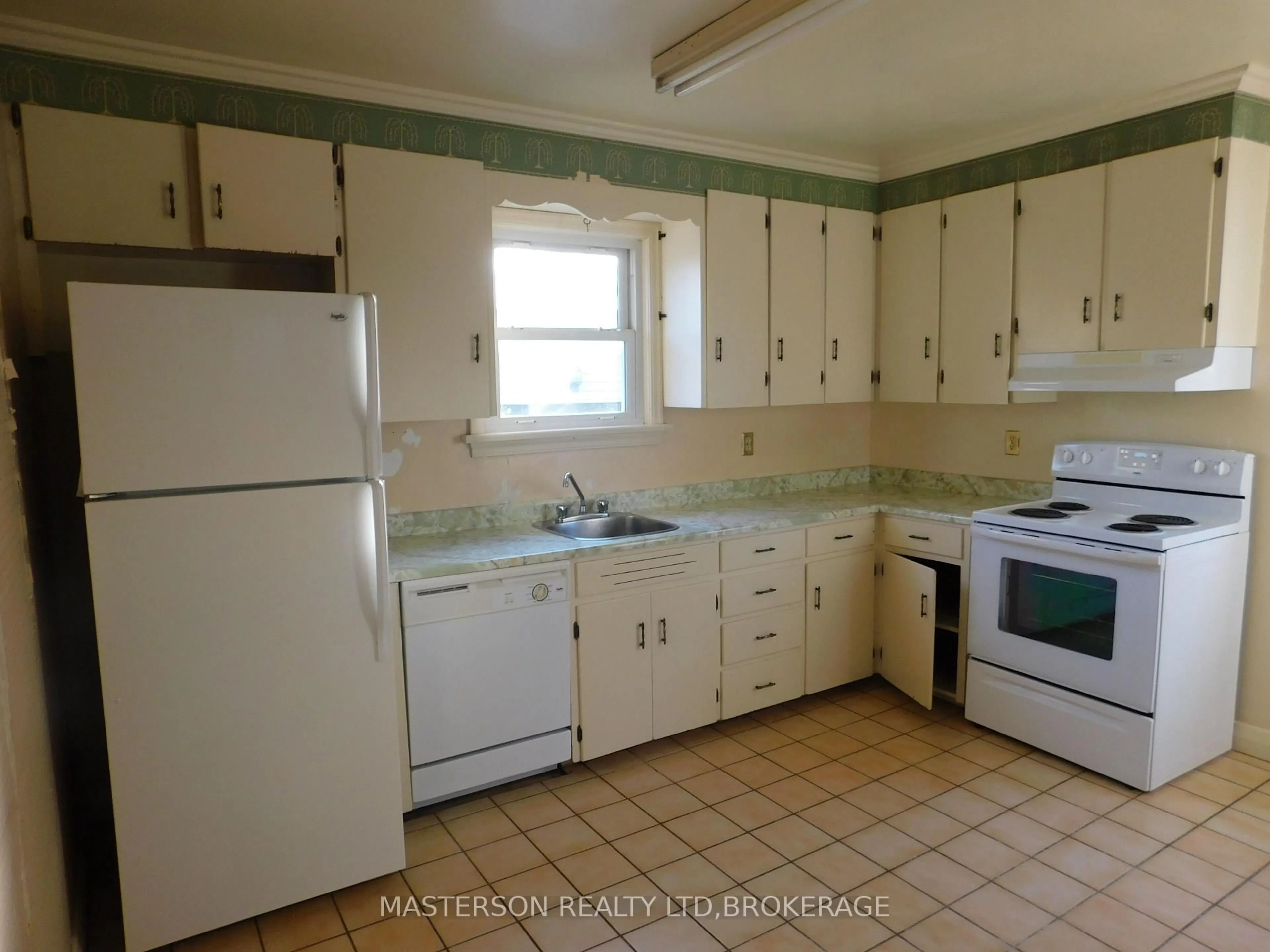 Standard kitchen, unknown for 4096 Dyson Ave, Niagara Falls Ontario L2E 3L7