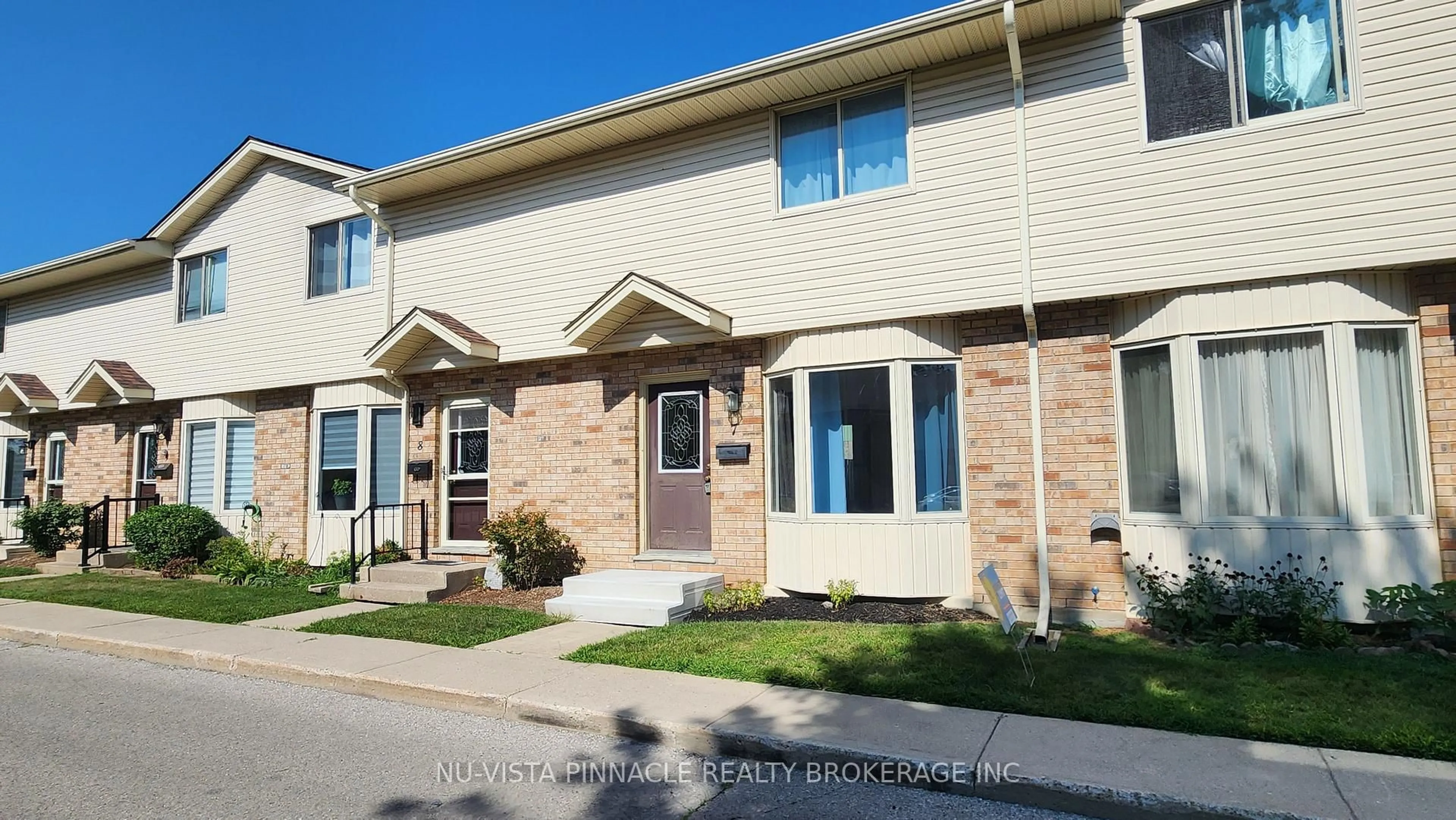 Unknown for 40 Burslem St #7, London East Ontario N5W 2V7