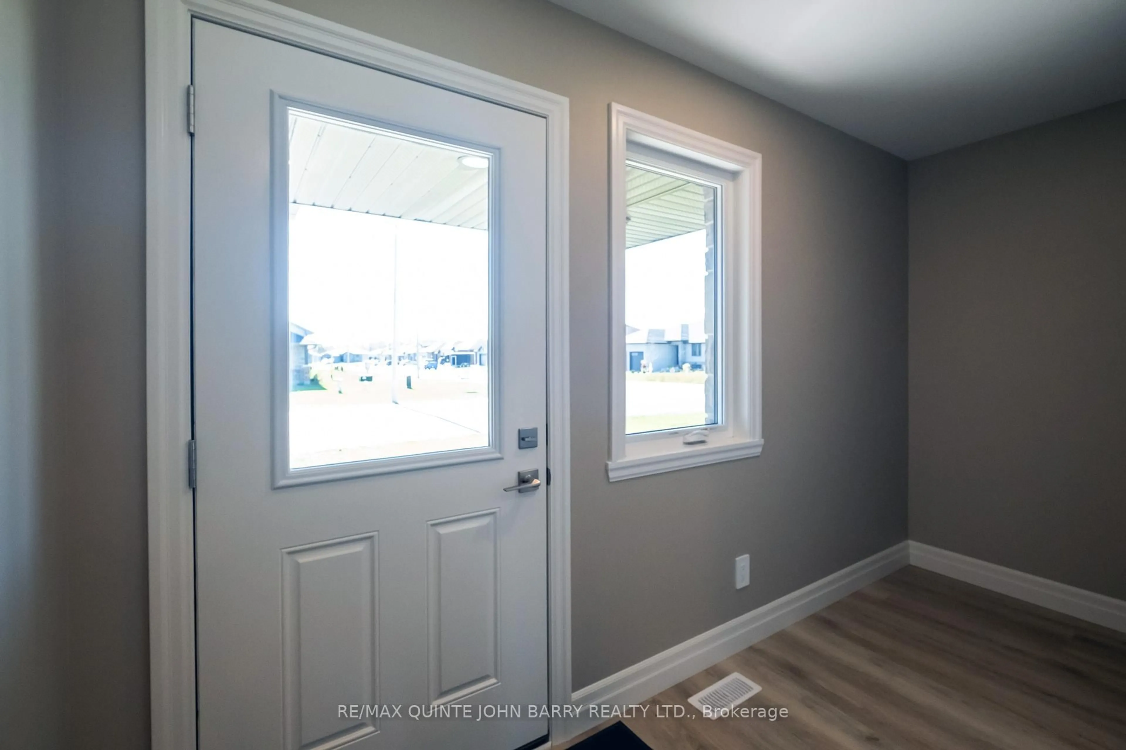 Indoor entryway for 56 Cedar Park Cres #Lot 20, Quinte West Ontario K8V 0J2