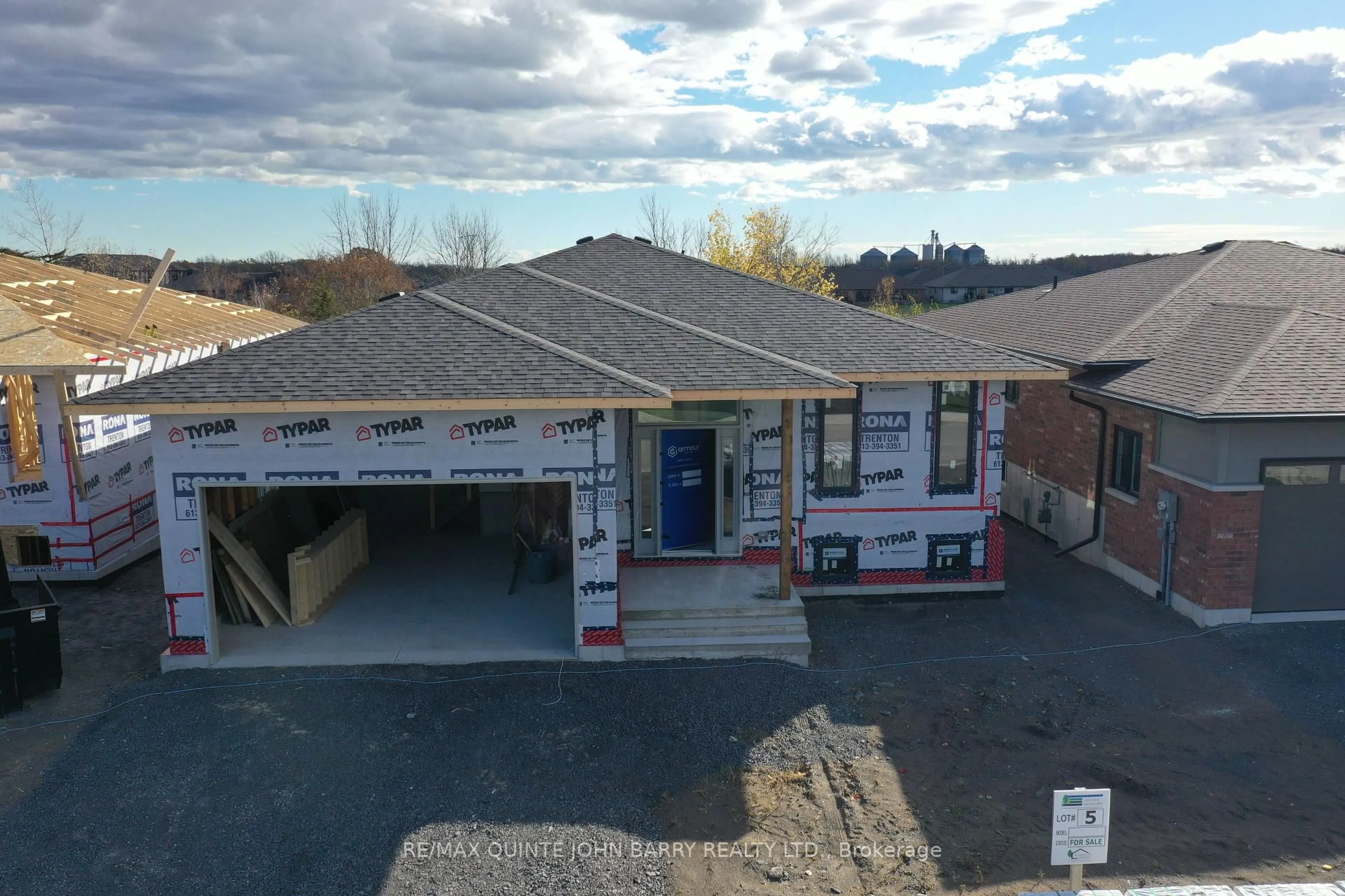 A pic from outside/outdoor area/front of a property/back of a property/a pic from drone, unknown for 10 Parkland Circ #Lot 5, Quinte West Ontario K8V 0R4