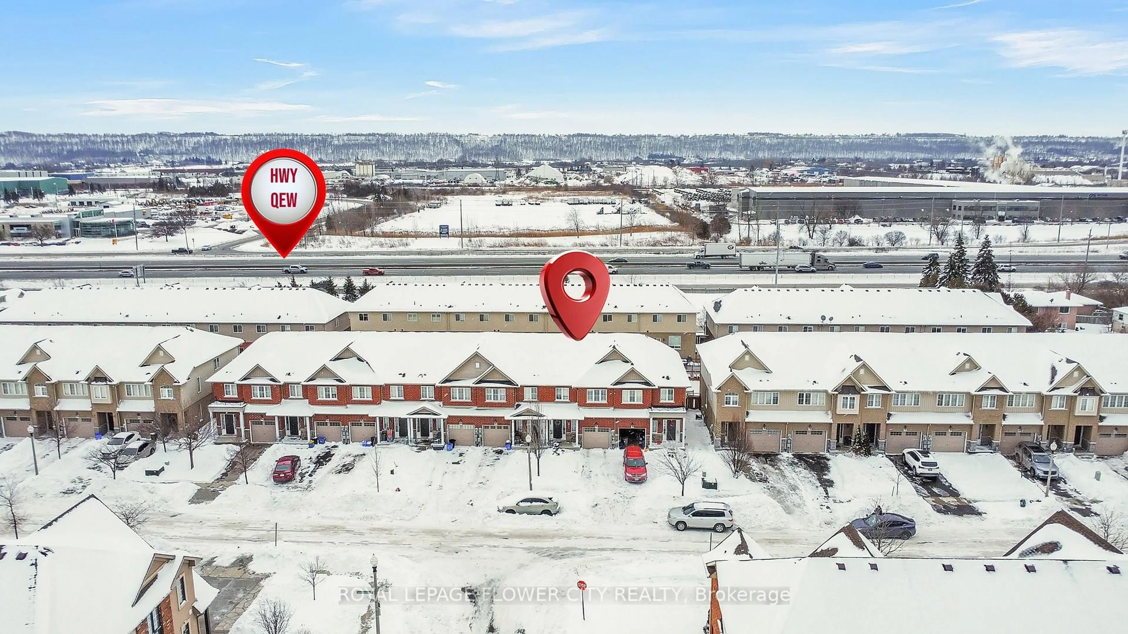 A pic from outside/outdoor area/front of a property/back of a property/a pic from drone, unknown for 80 Palacebeach Tr, Hamilton Ontario L8E 5C3