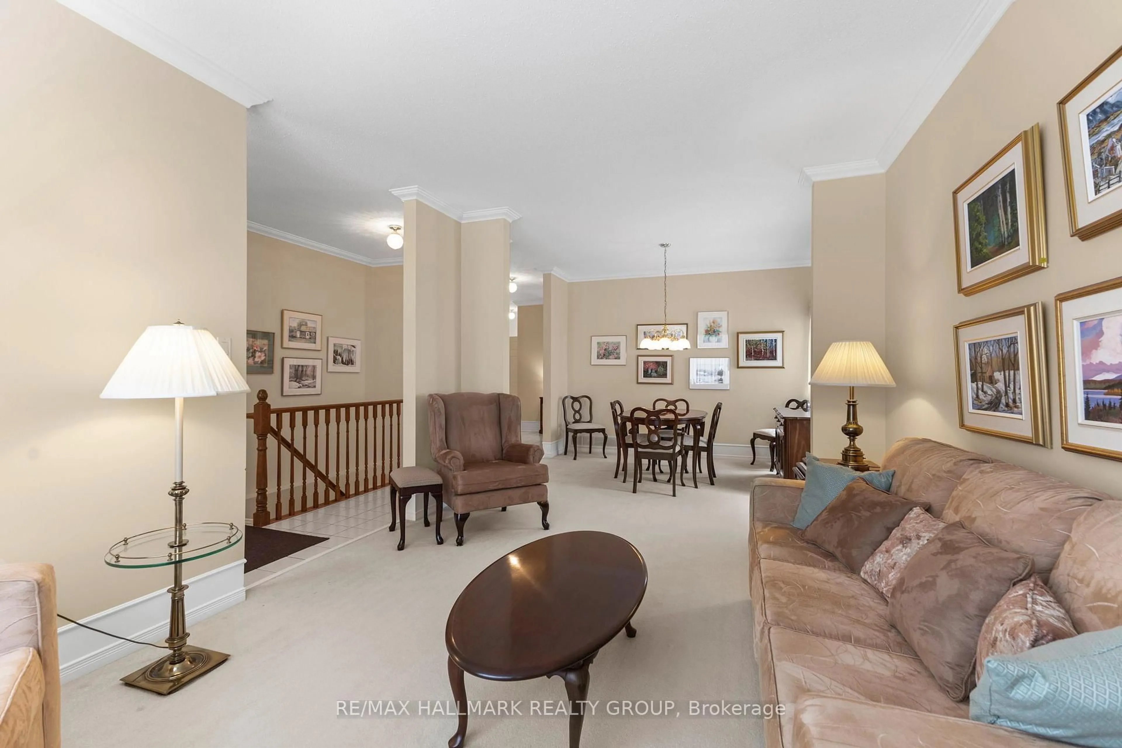 Unknown for 2202 Nature Trail Cres, Ottawa Ontario K1W 1E6