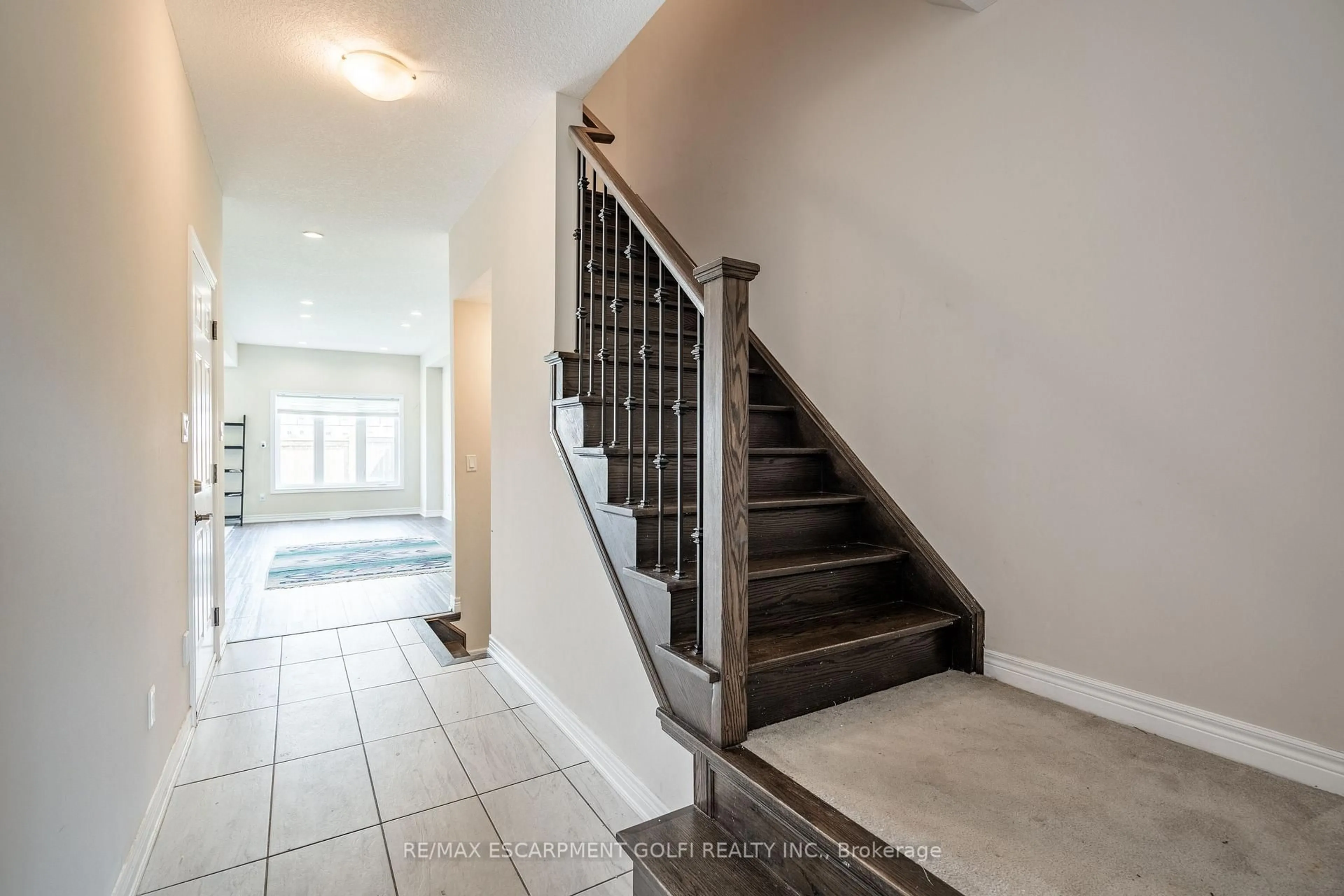 Unknown for 98 SHOREVIEW Pl #40, Hamilton Ontario L8E 0J4