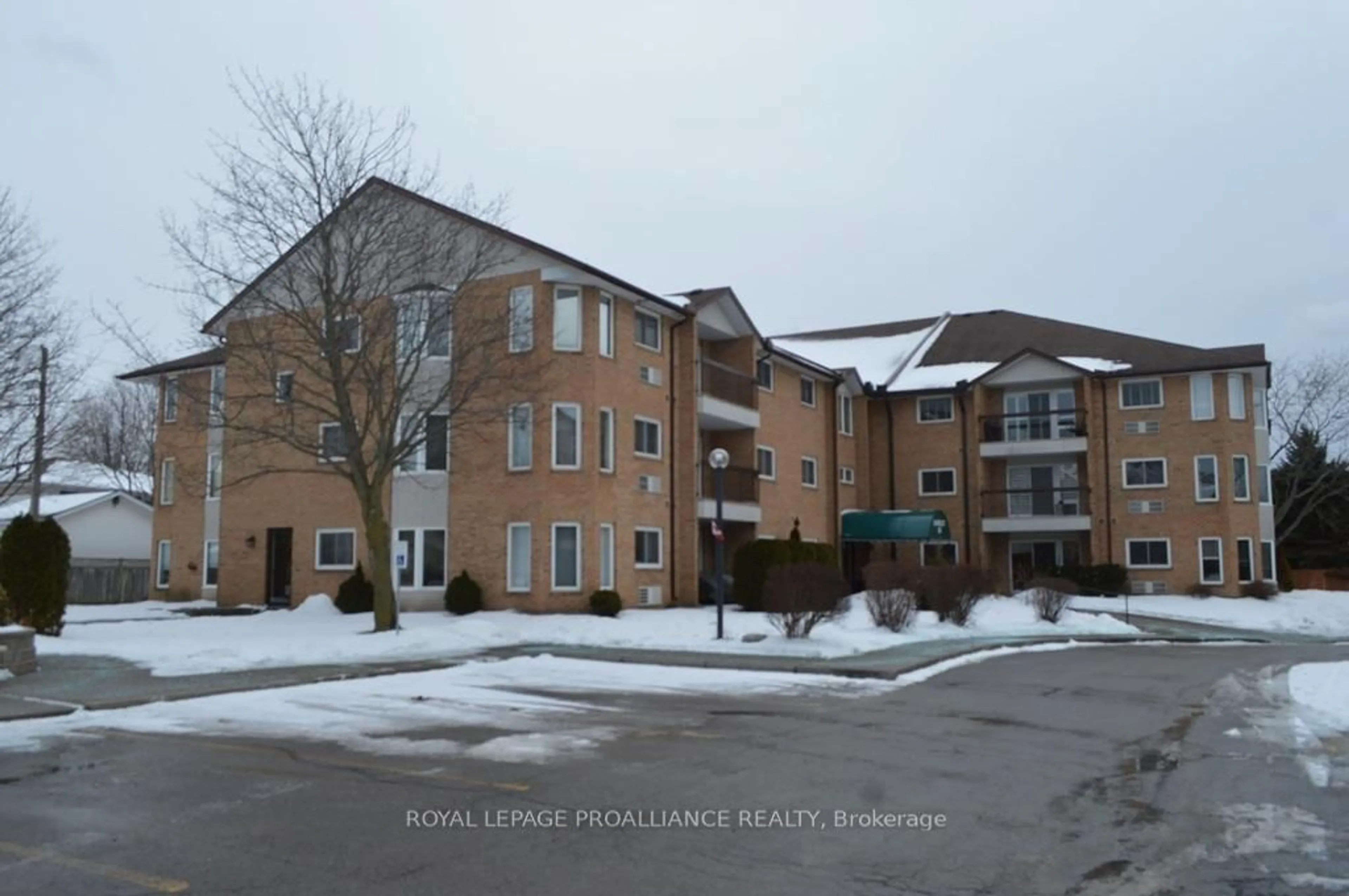 Blurry image for 56 Tripp Blvd #205, Quinte West Ontario K8V 5V1