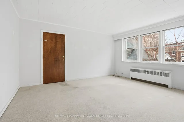 4 Robinson St #9, Hamilton 3