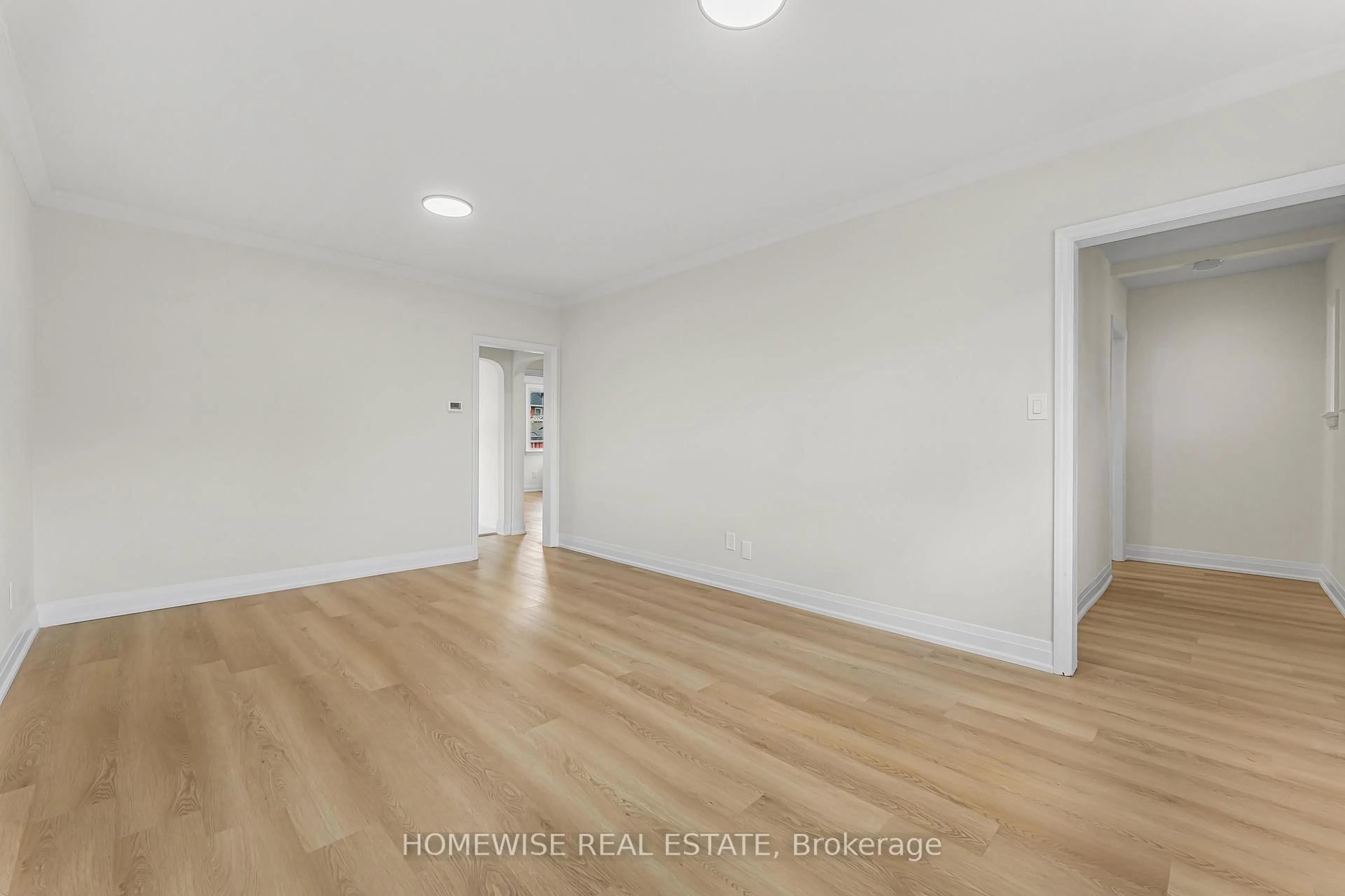 A pic of a room for 45 Albert St, Welland Ontario L3B 4L1