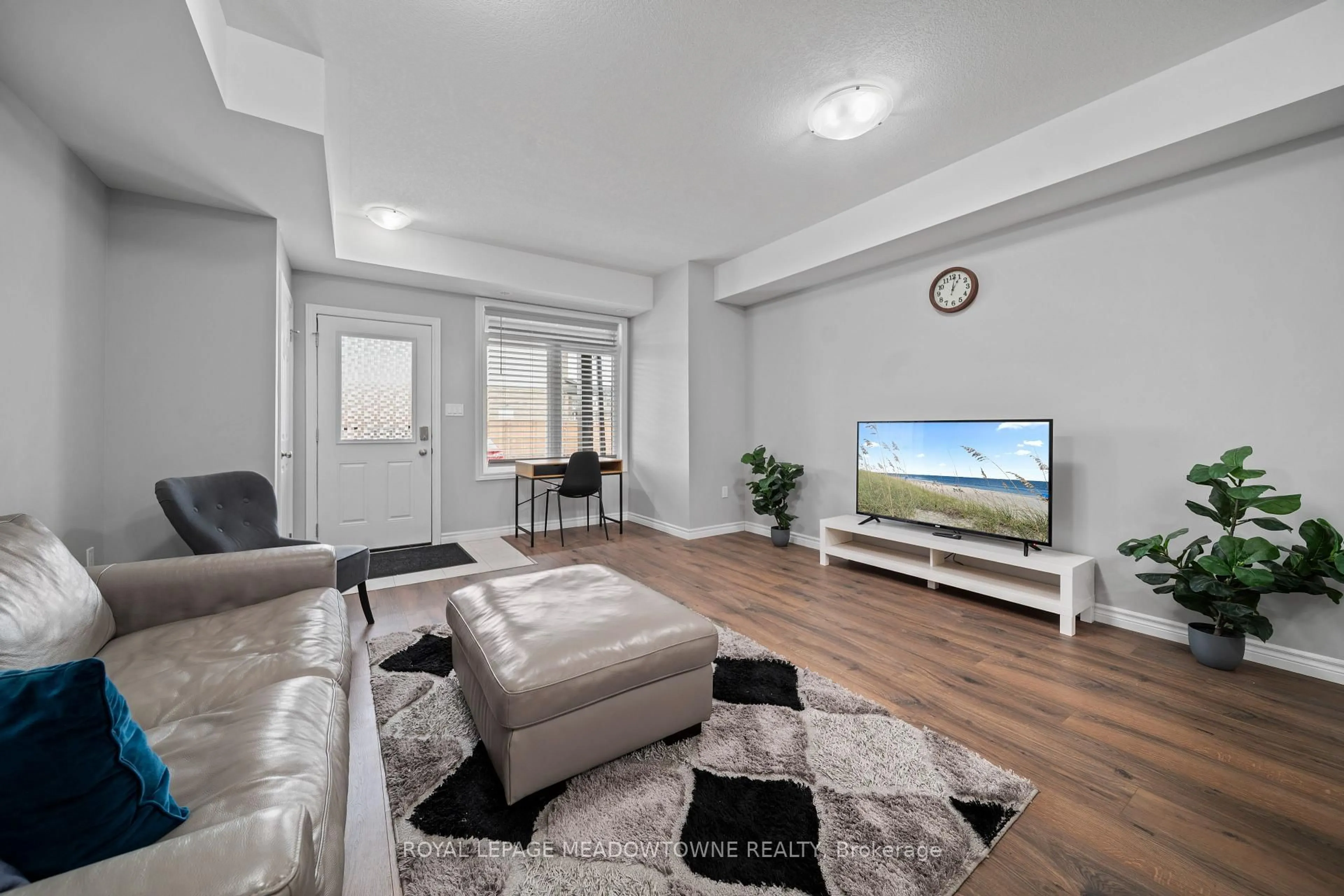 Living room with furniture, unknown for 182 Oat Lane #6, Kitchener Ontario N2R 0S8