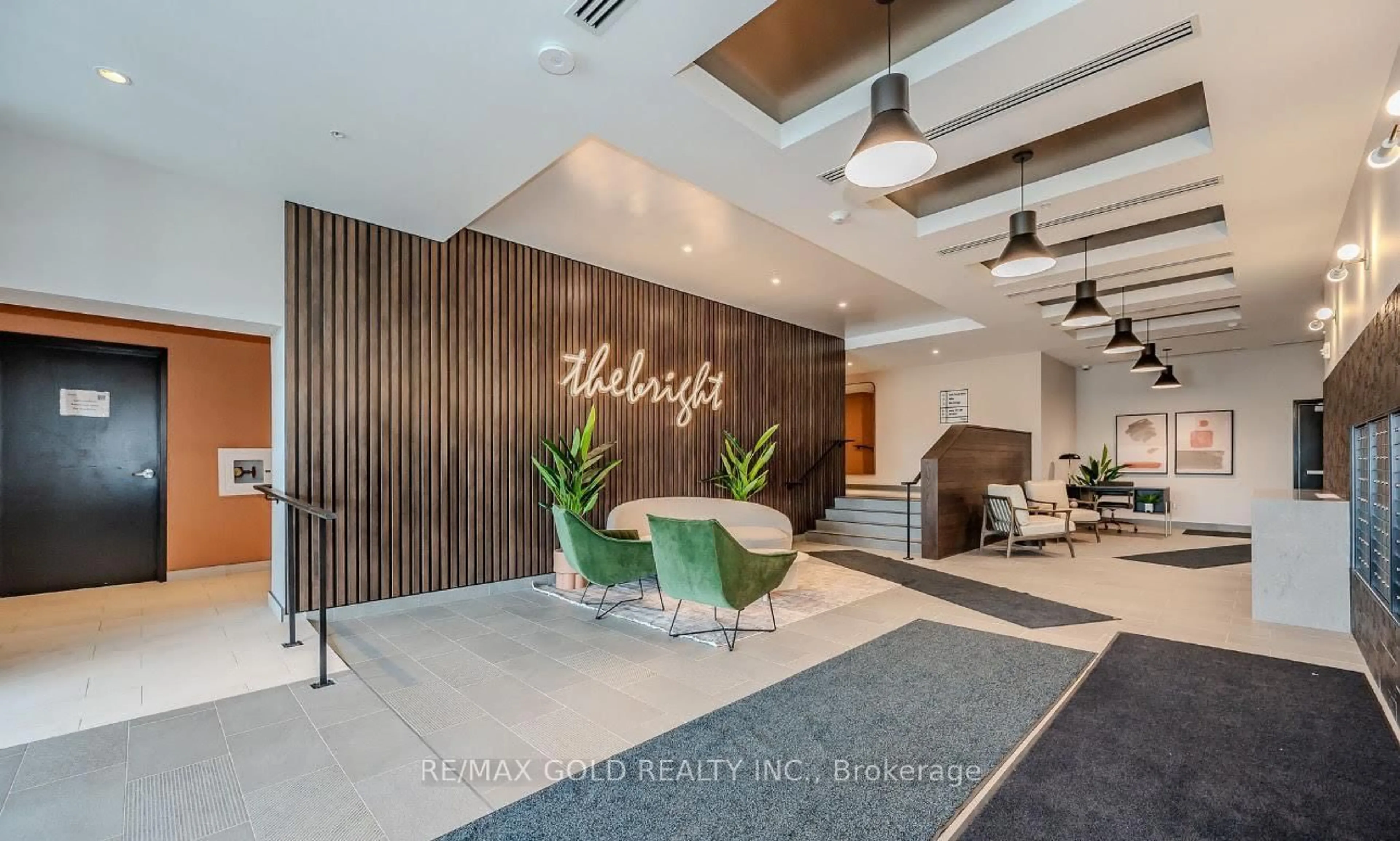 Unknown for 741 King St, Kitchener Ontario N2G 0E9