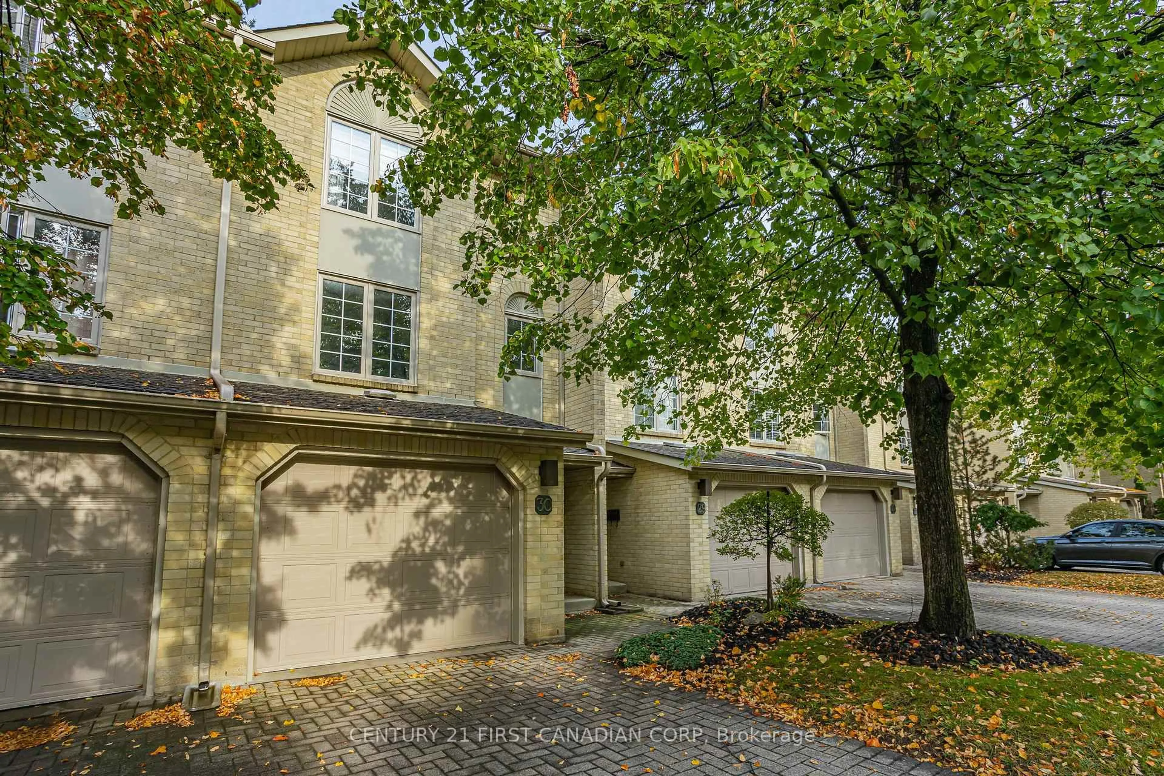 Unknown for 1399 Commissioners Rd #30, London South Ontario N6K 4G9