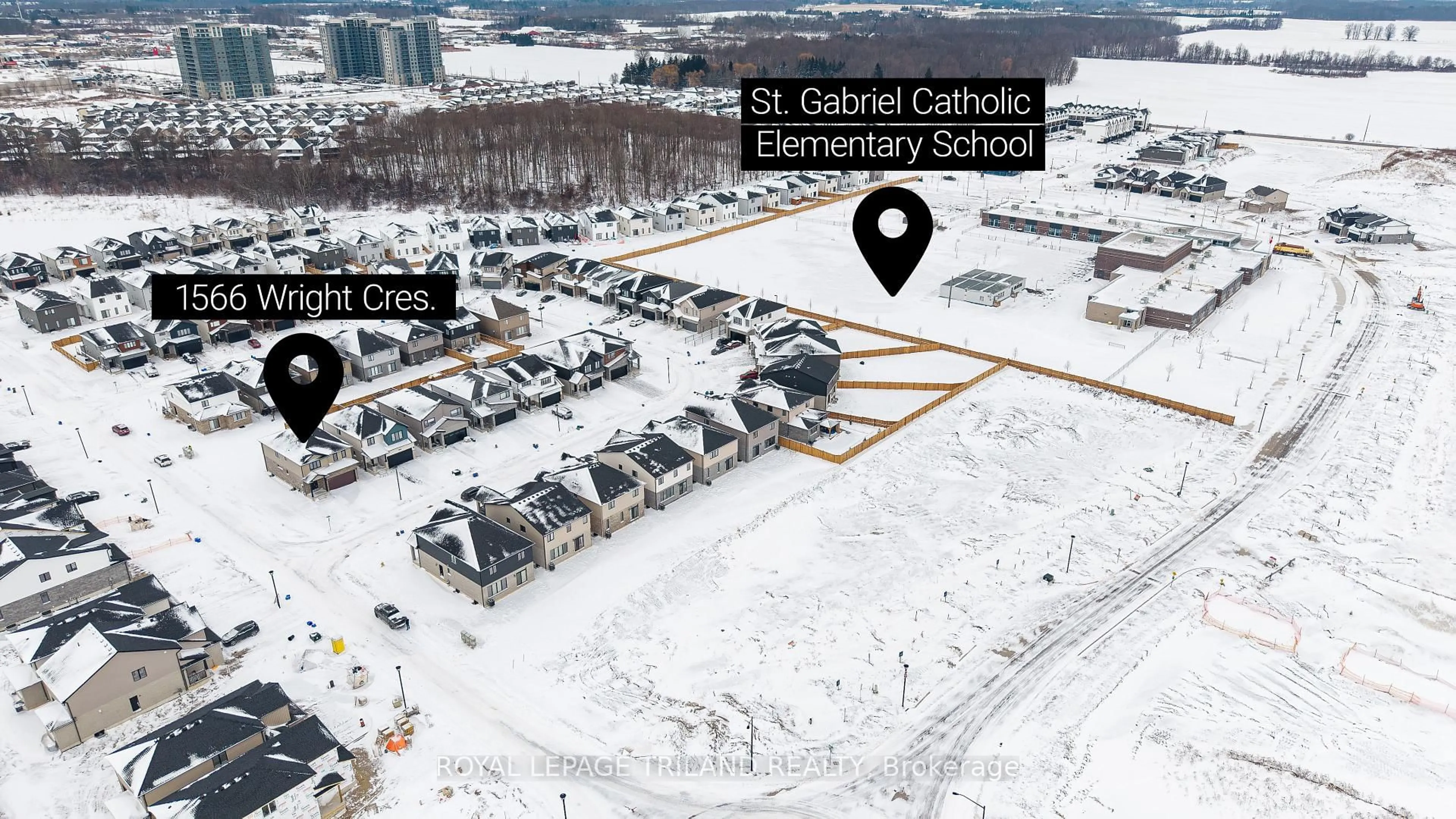 A pic from outside/outdoor area/front of a property/back of a property/a pic from drone, street for 1566 Wright Cres, London North Ontario N6G 3R6