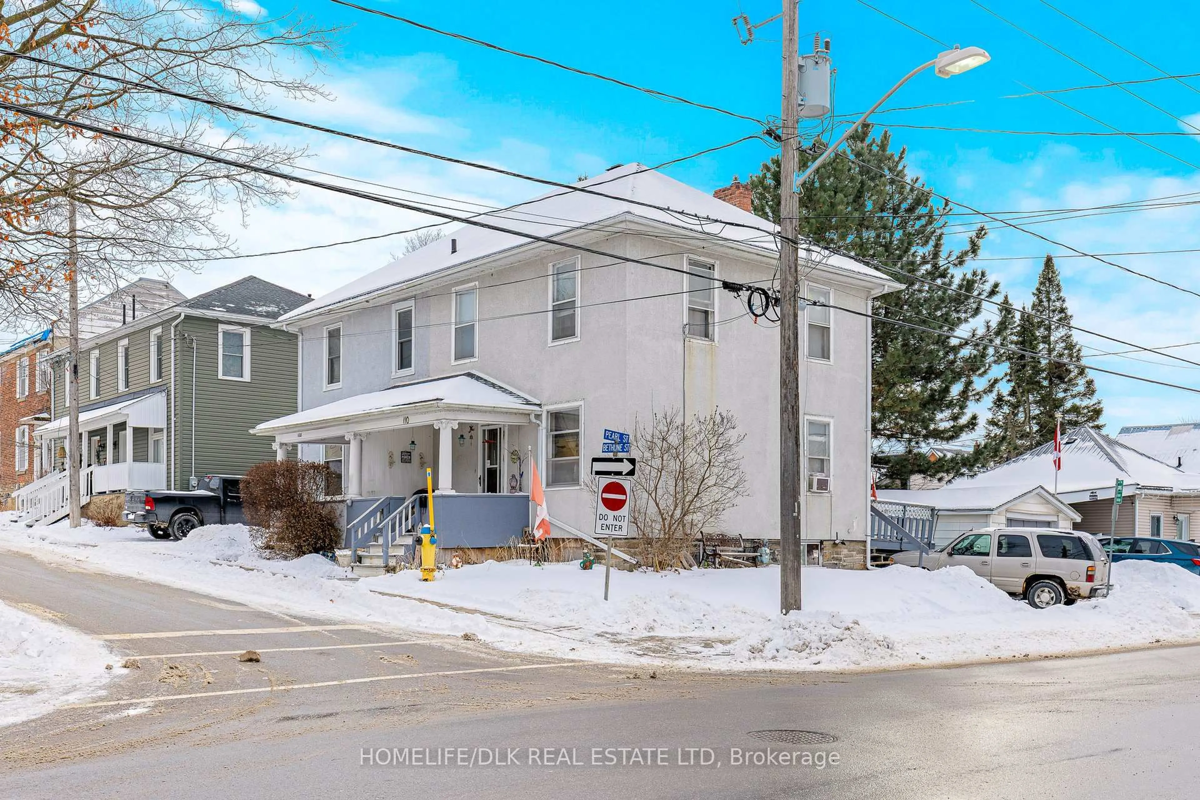 Unknown for 110 Bethune St, Brockville Ontario K6V 2E4