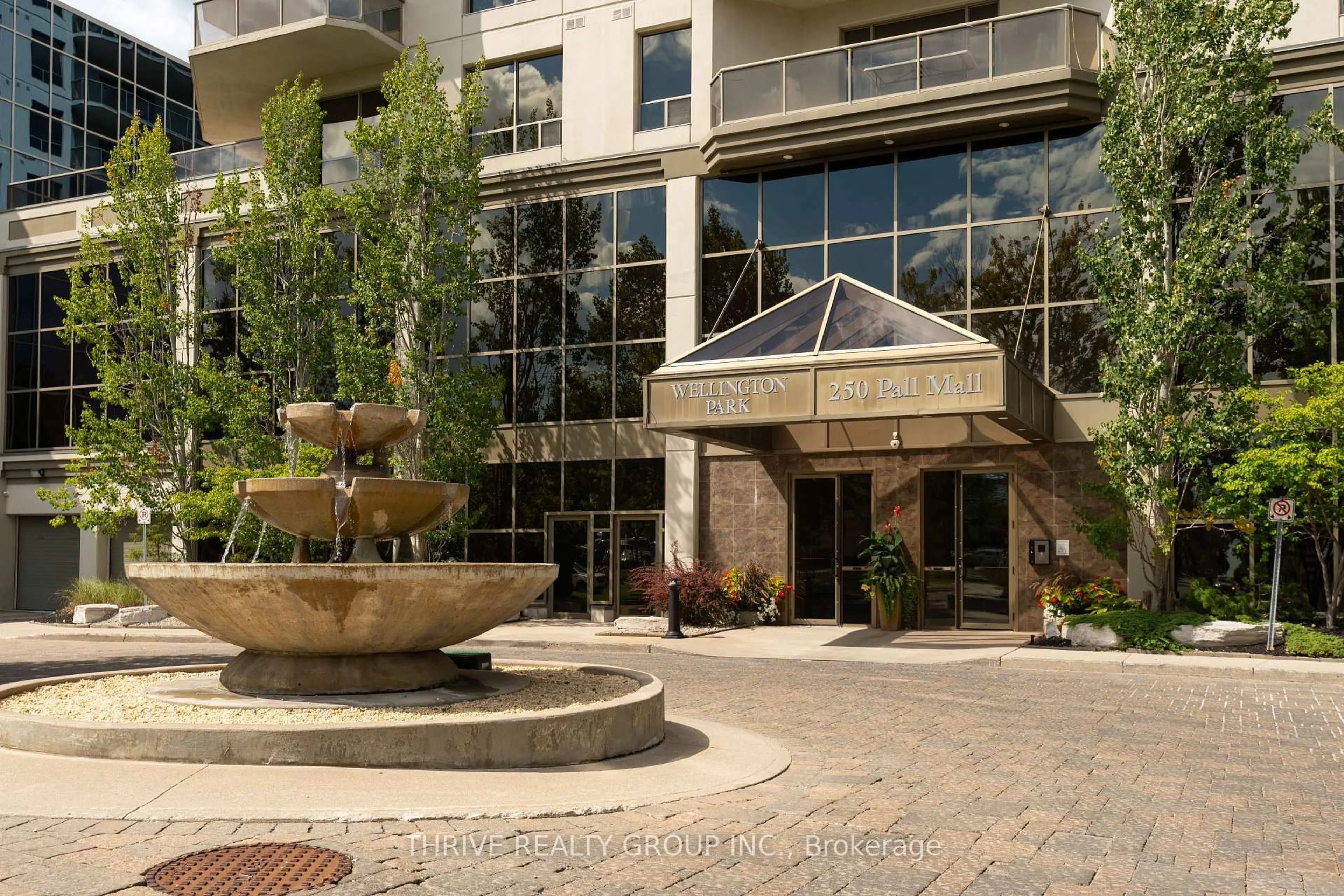 Unknown for 250 Pall Mall St #407, London East Ontario N6A 6K3