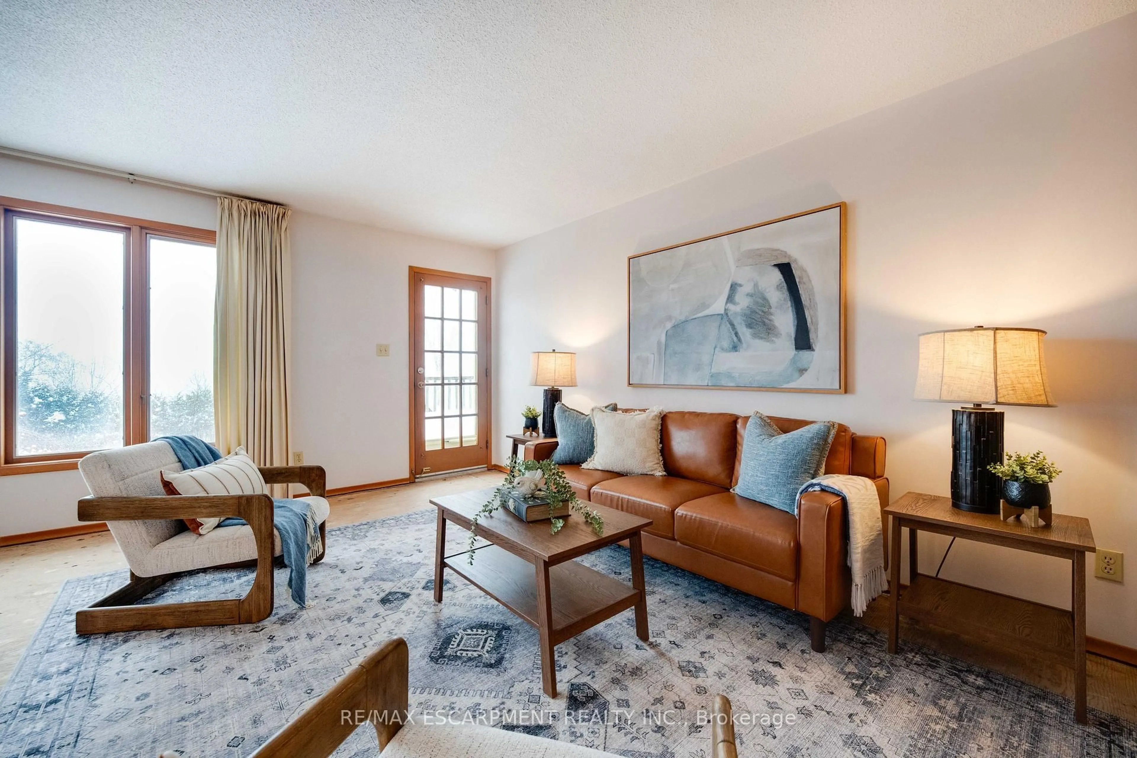 Living room with furniture, unknown for 46 Esther Ave, Cambridge Ontario N1S 4L6