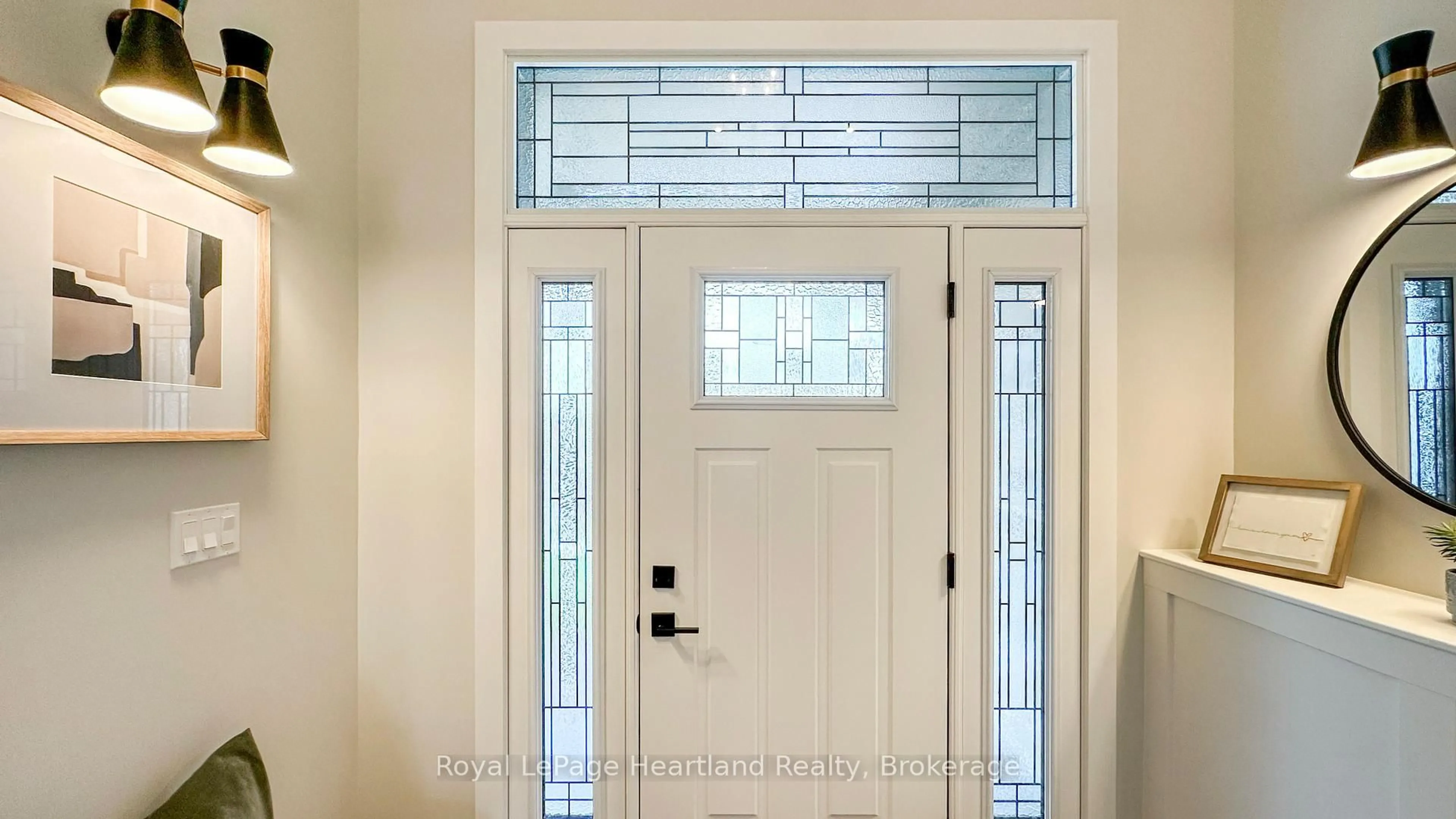 Indoor entryway for 171 KINGFISHER Lane, Goderich Ontario N7A 0C8