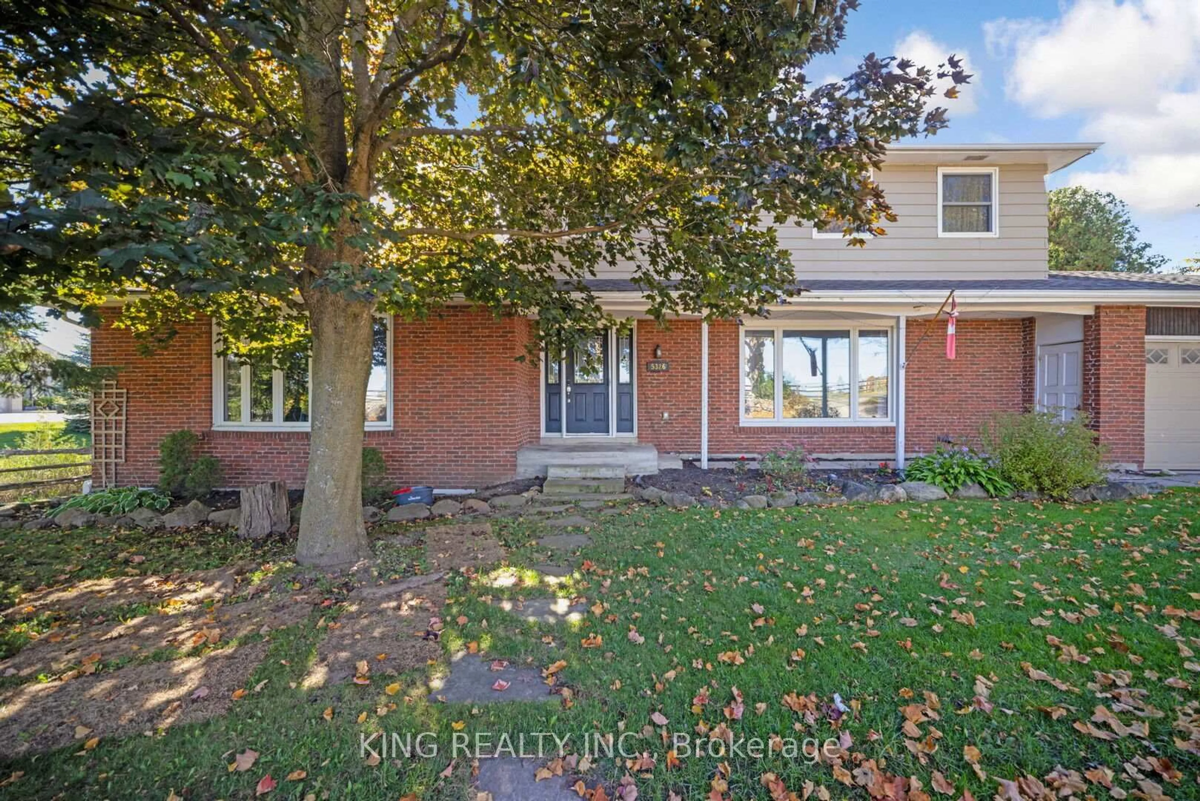 Home with brick exterior material, street for 5326 Ninth Line, Erin Ontario N0B 1T0