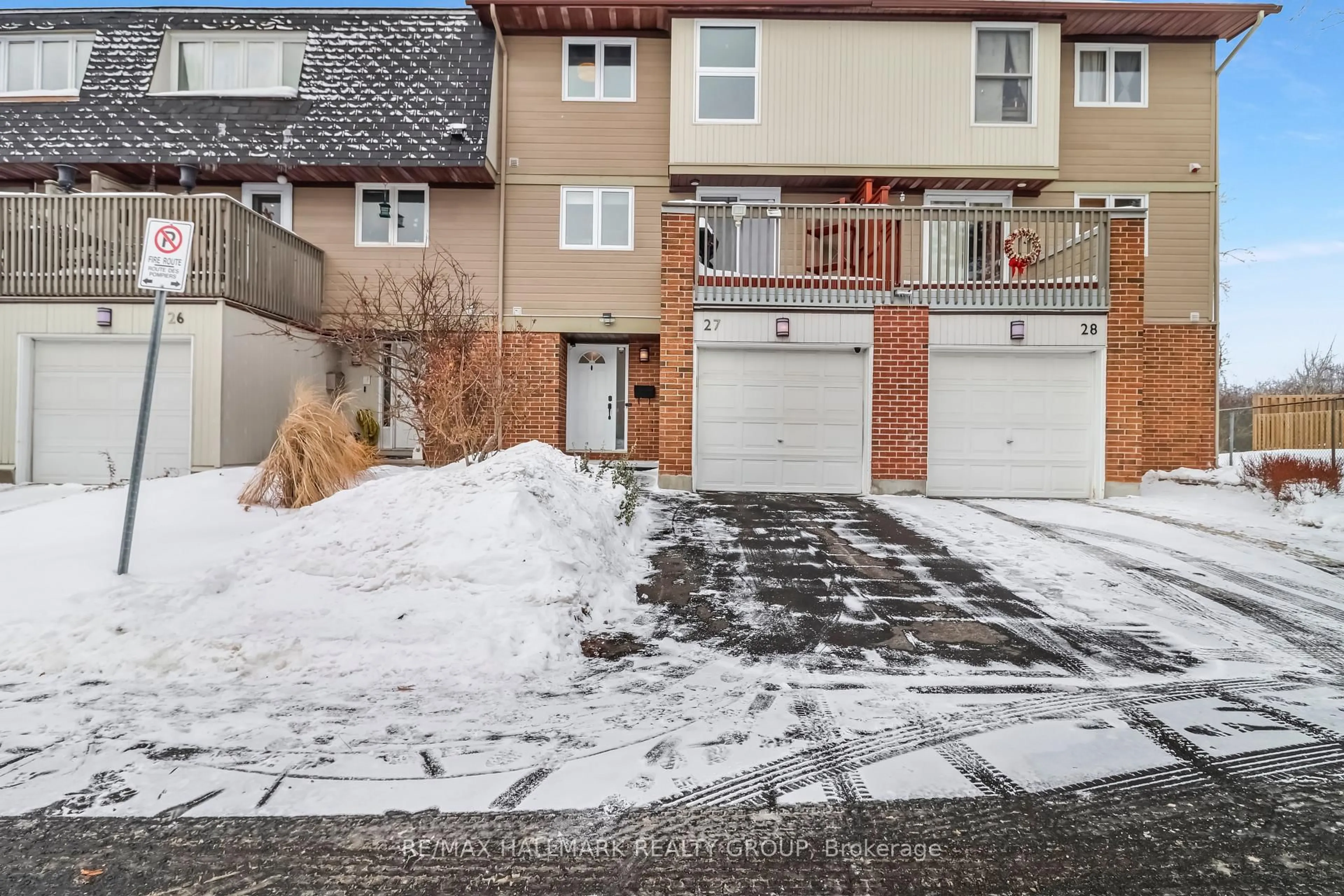 Unknown for 3205 Uplands Dr #27, Ottawa Ontario K1V 9T3