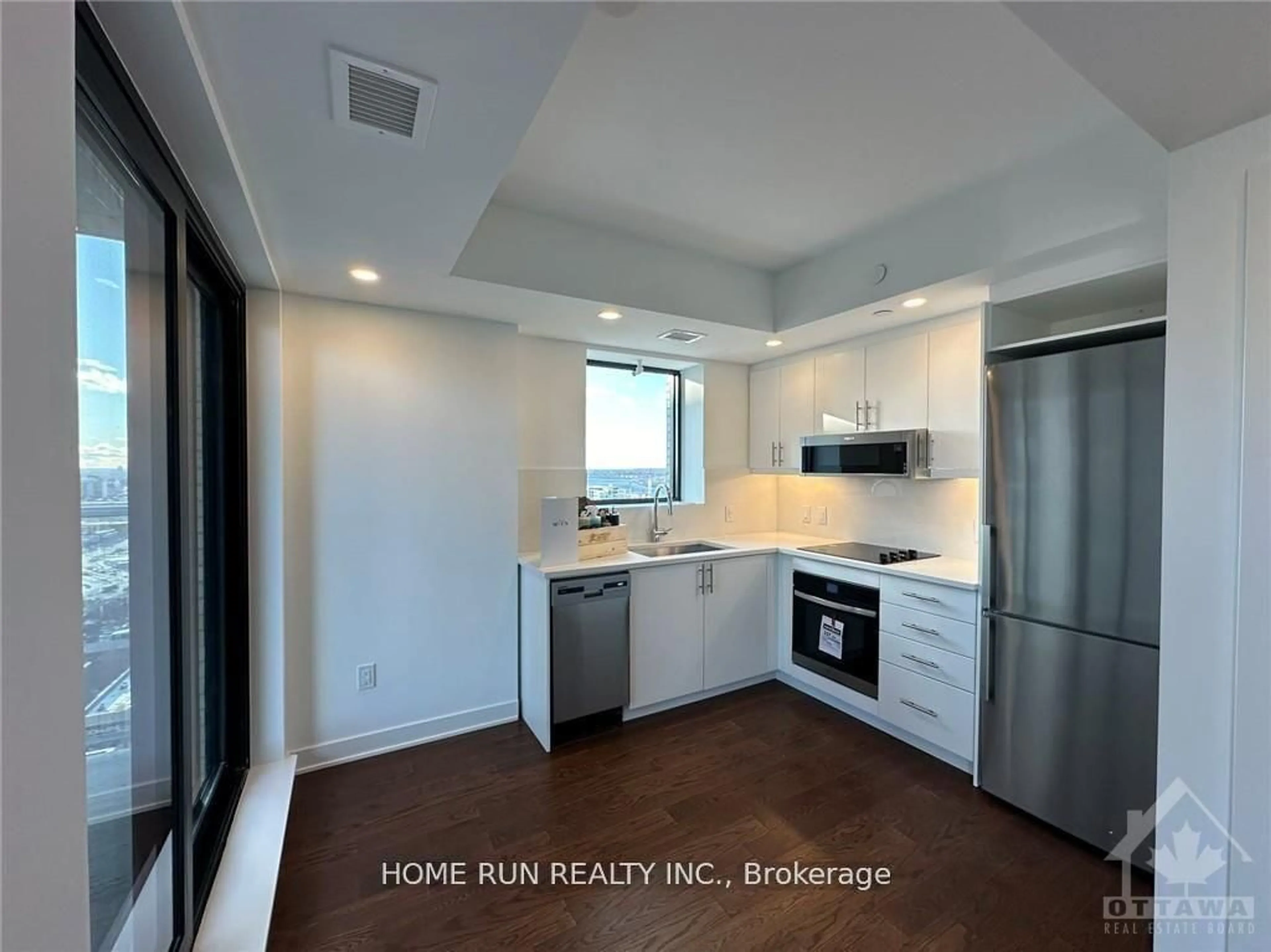 Unknown for 340 QUEEN St #2411, Ottawa Ontario K1R 0G1