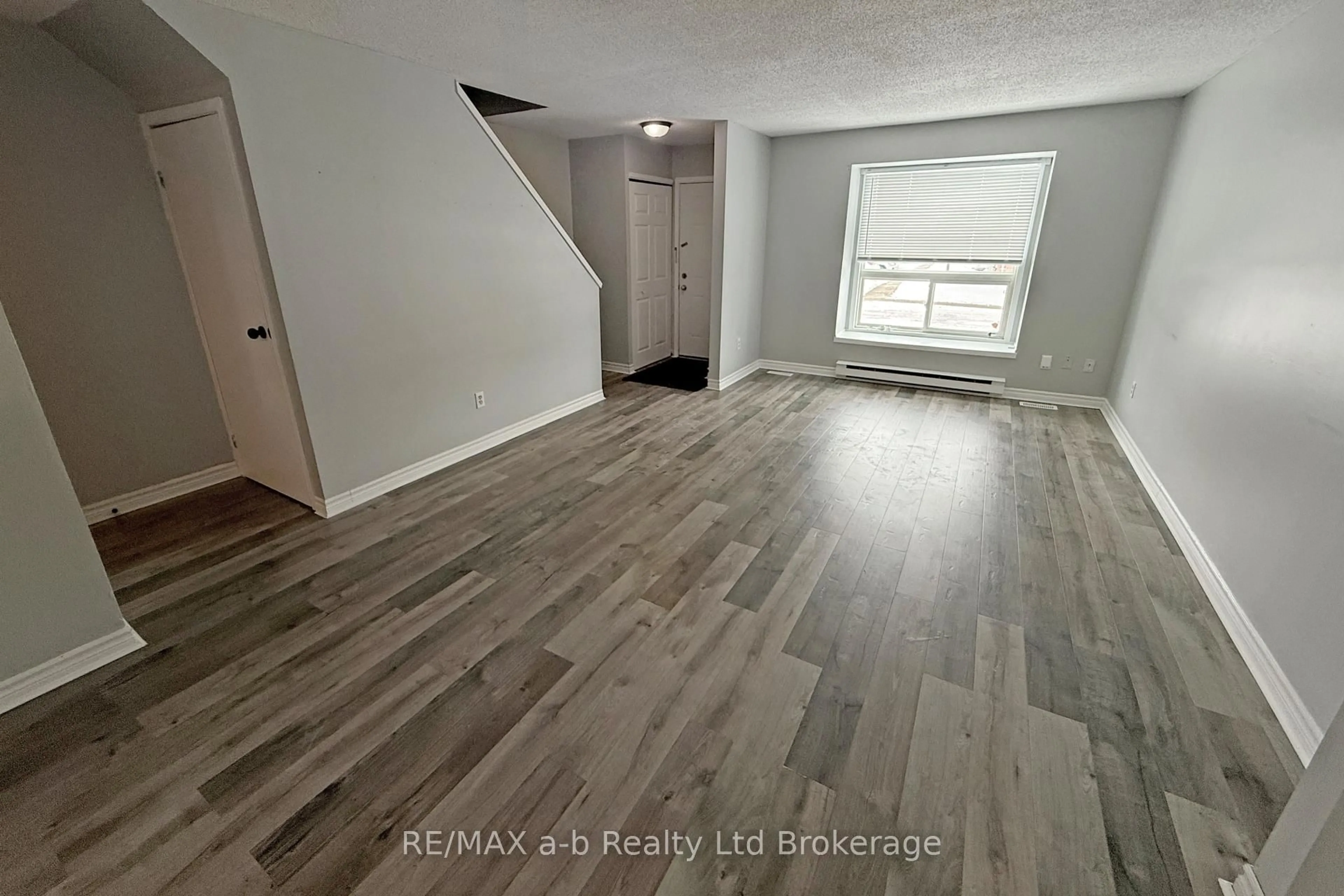A pic of a room for 388 Springbank Ave #3, Woodstock Ontario N4T 1L4