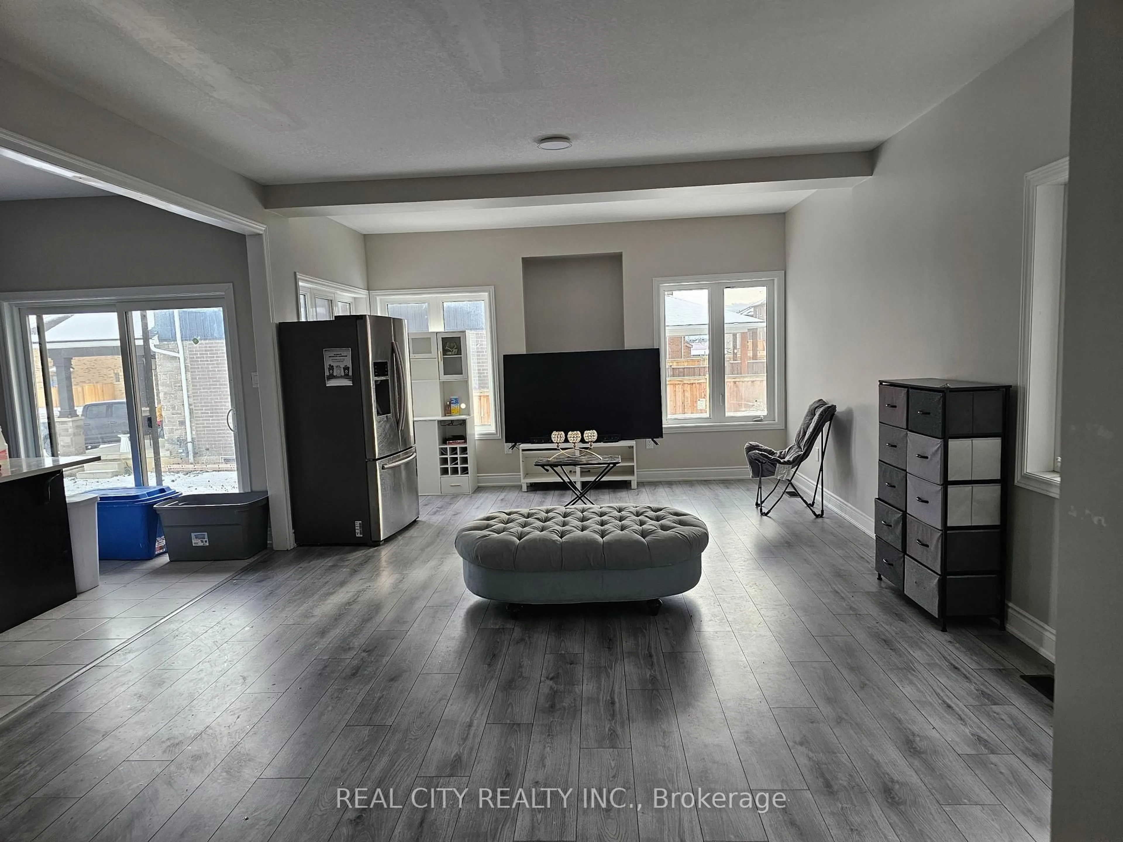 A pic of a room for 132 Sunset Way, Thorold Ontario L0S 1A0