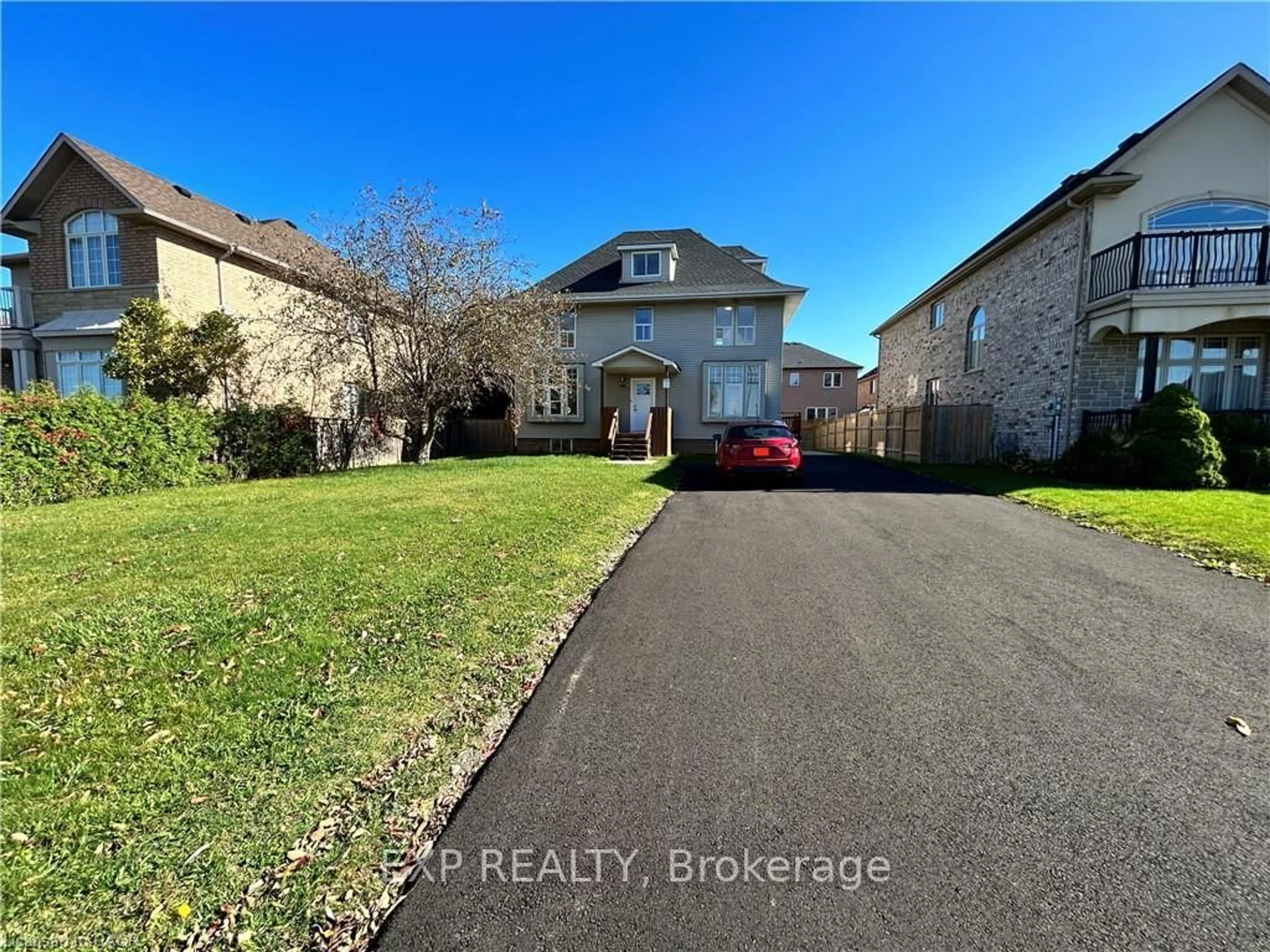 A pic from outside/outdoor area/front of a property/back of a property/a pic from drone, street for 526 Fifty Rd, Hamilton Ontario L8E 5T4
