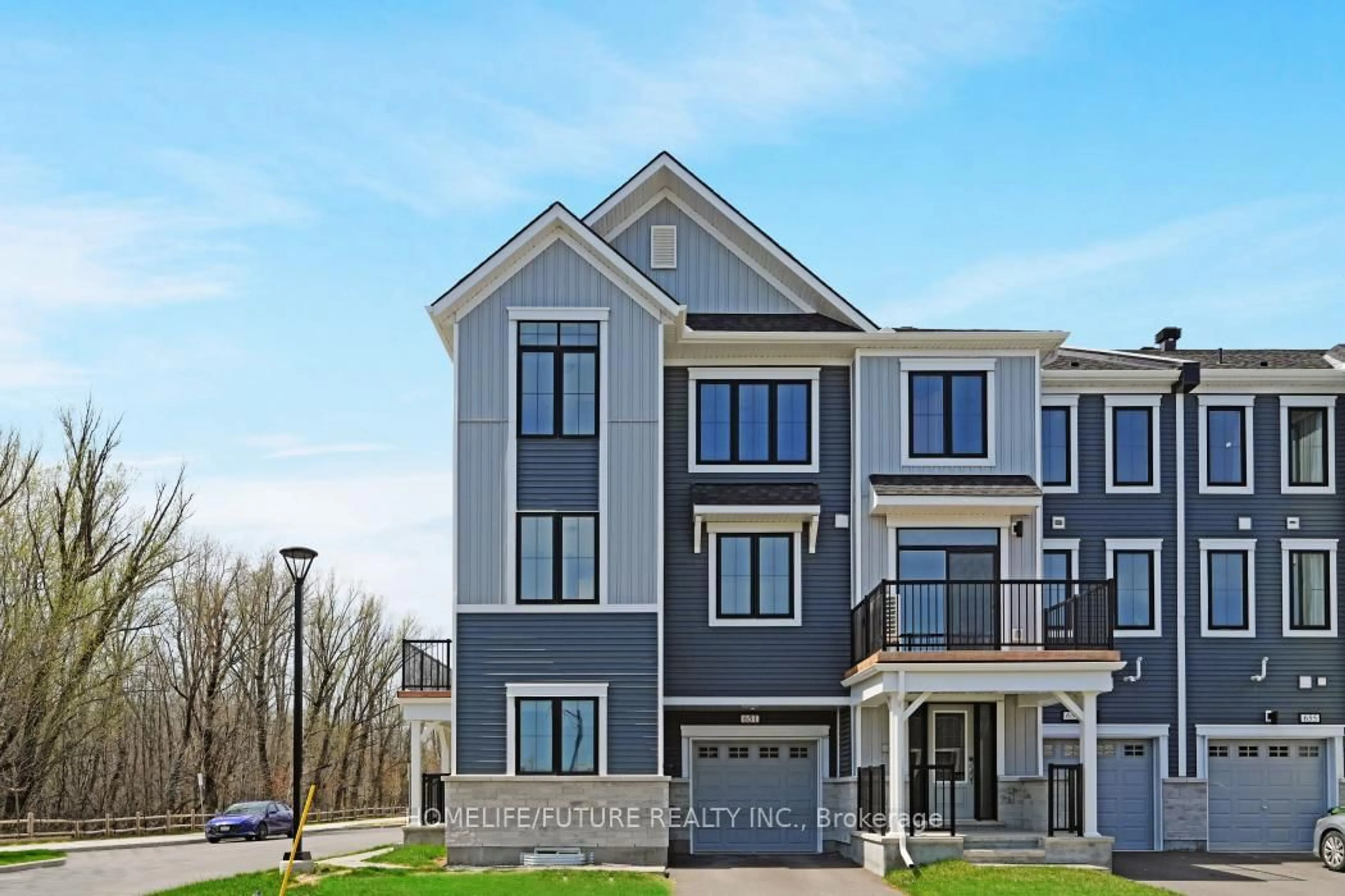 Home with vinyl exterior material, unknown for 651 Cygnus St, Ottawa Ontario K2J 7B2