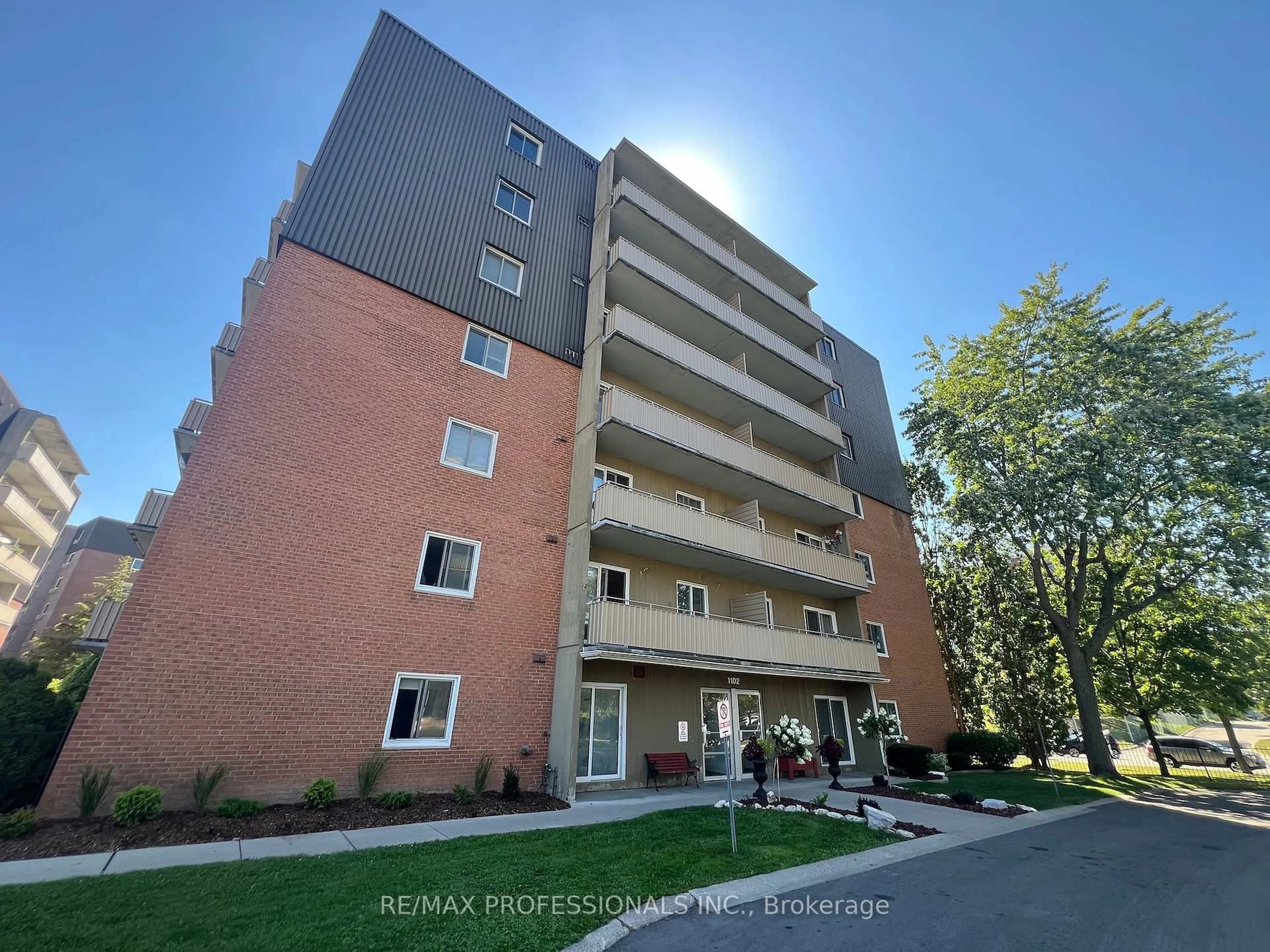 Unknown for 1102 Jalna Blvd #601, London South Ontario N6E 1X8