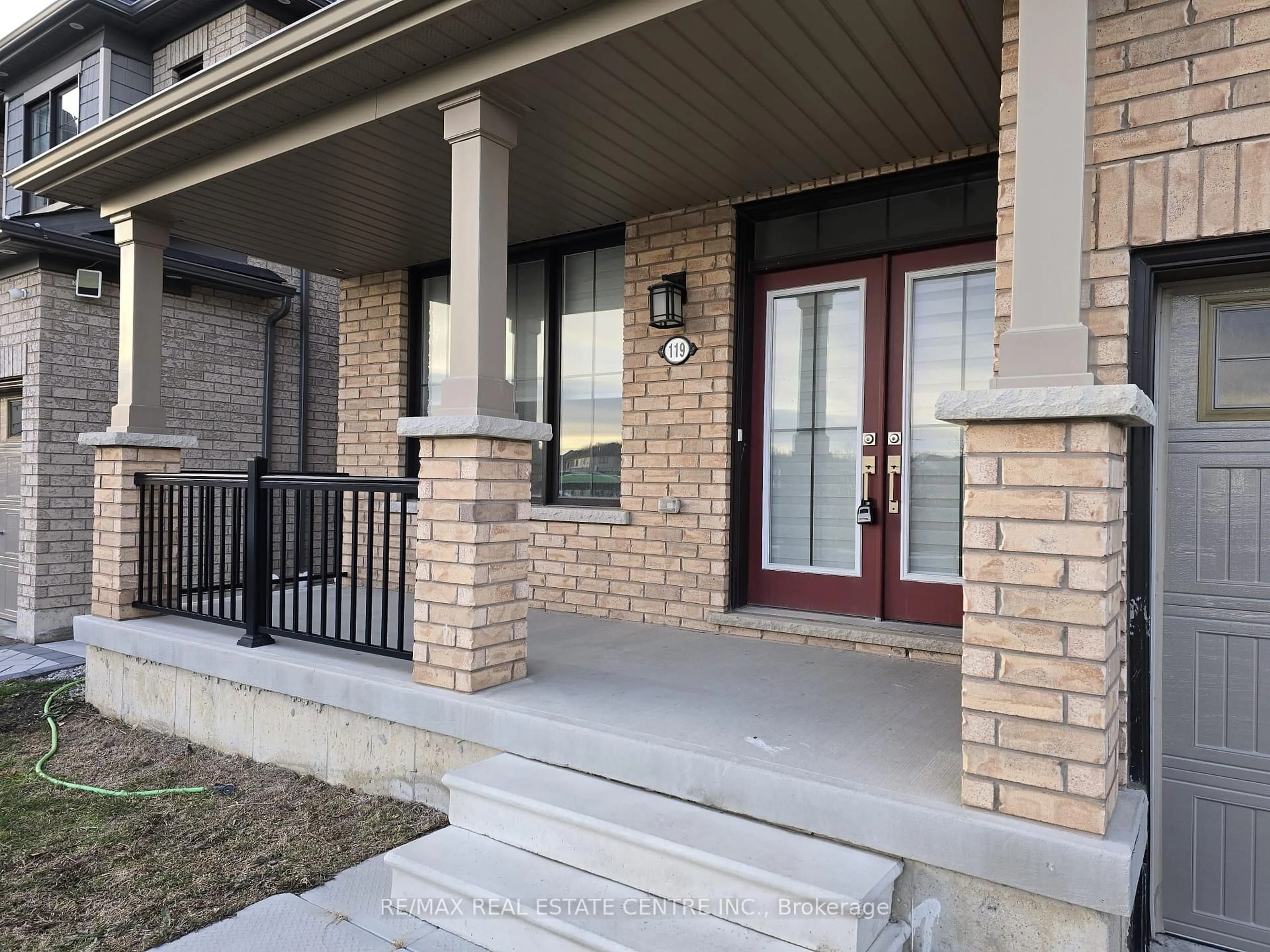 Home with brick exterior material, street for 119 Cuesta Hts, Hamilton Ontario L8J 0M2