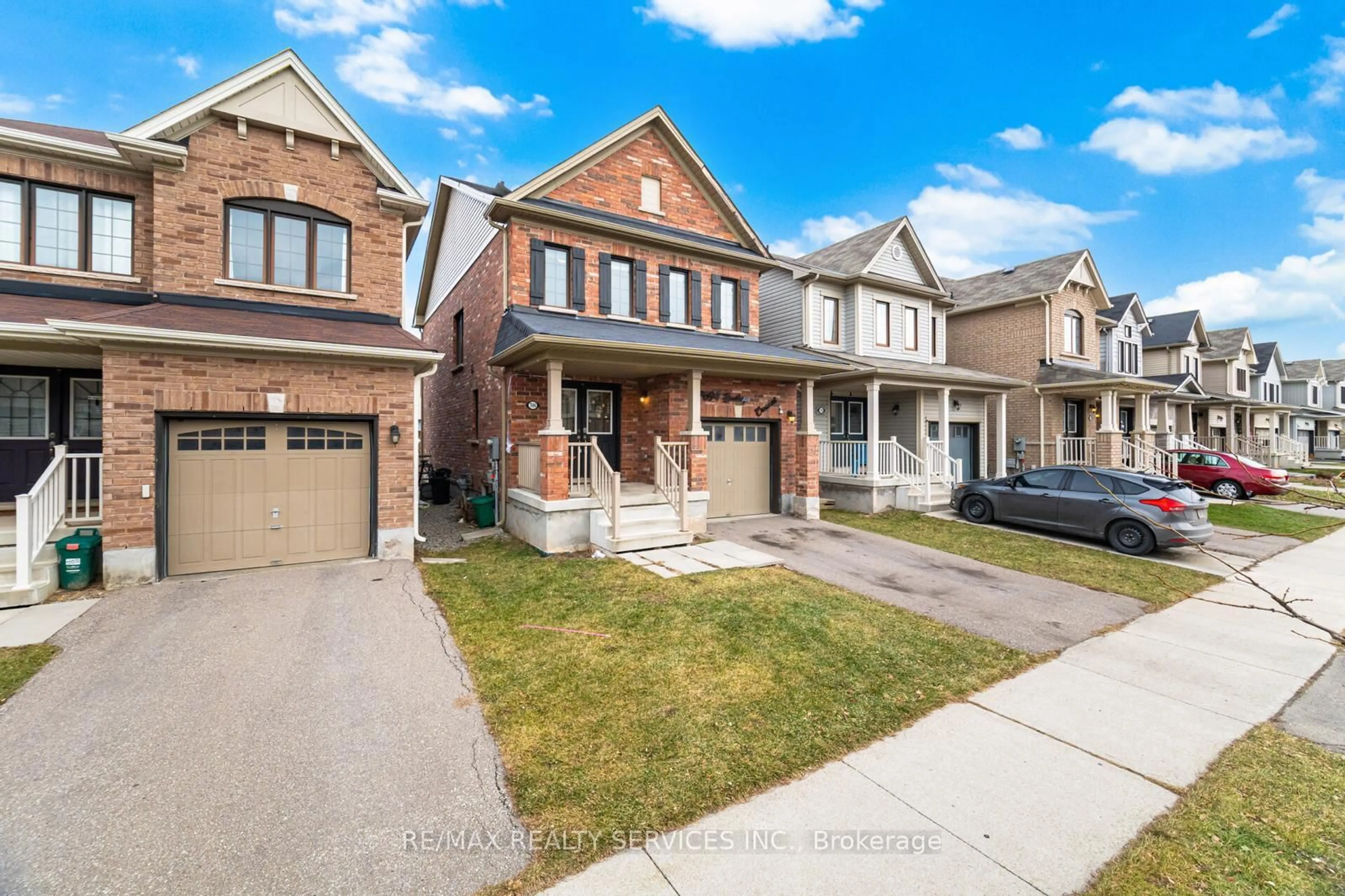 Home with brick exterior material, street for 7694 Buckeye Cres, Niagara Falls Ontario L2H 0P2