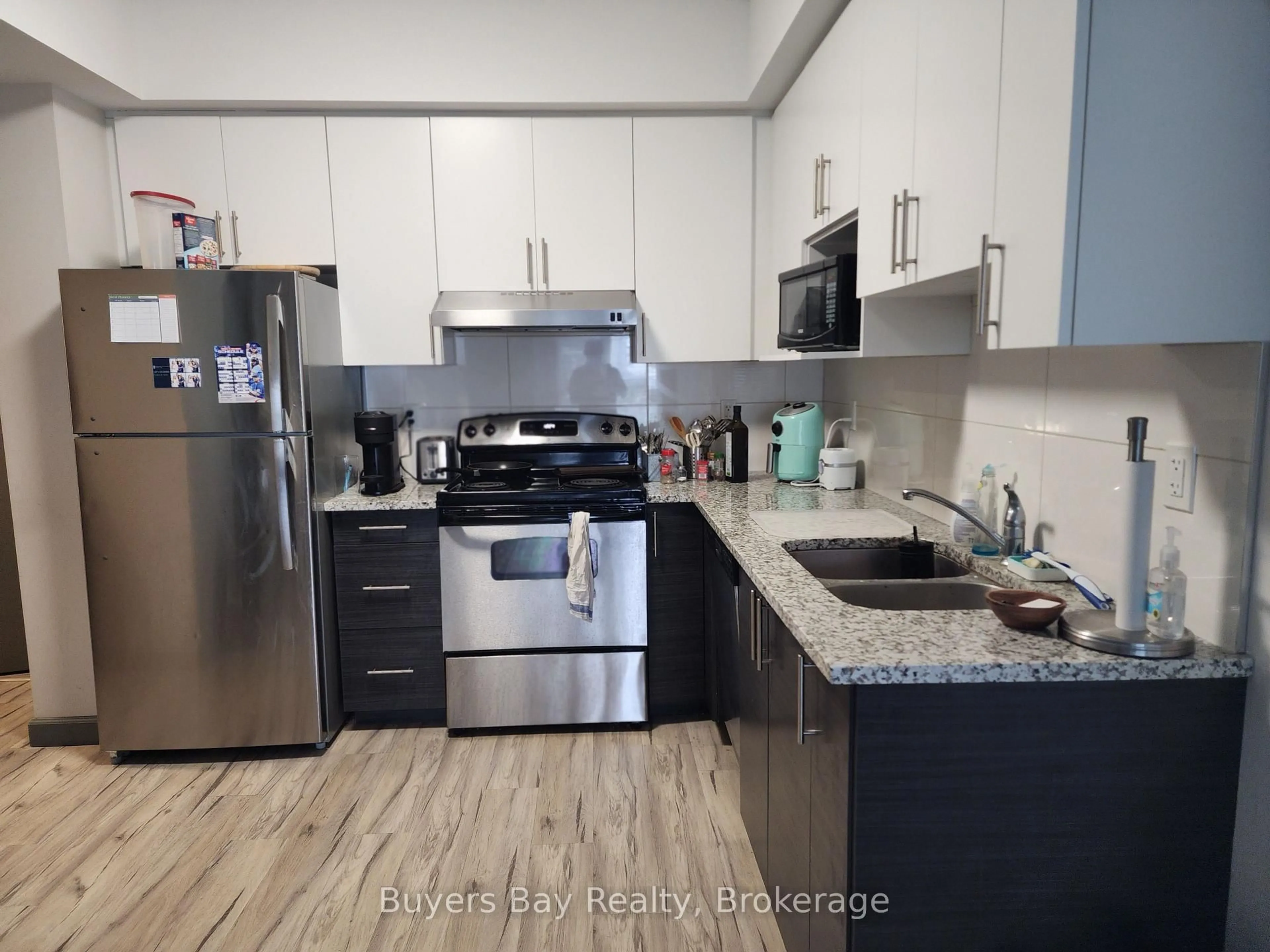 Unknown for 258C Sunview St #323, Waterloo Ontario N2L 3V9