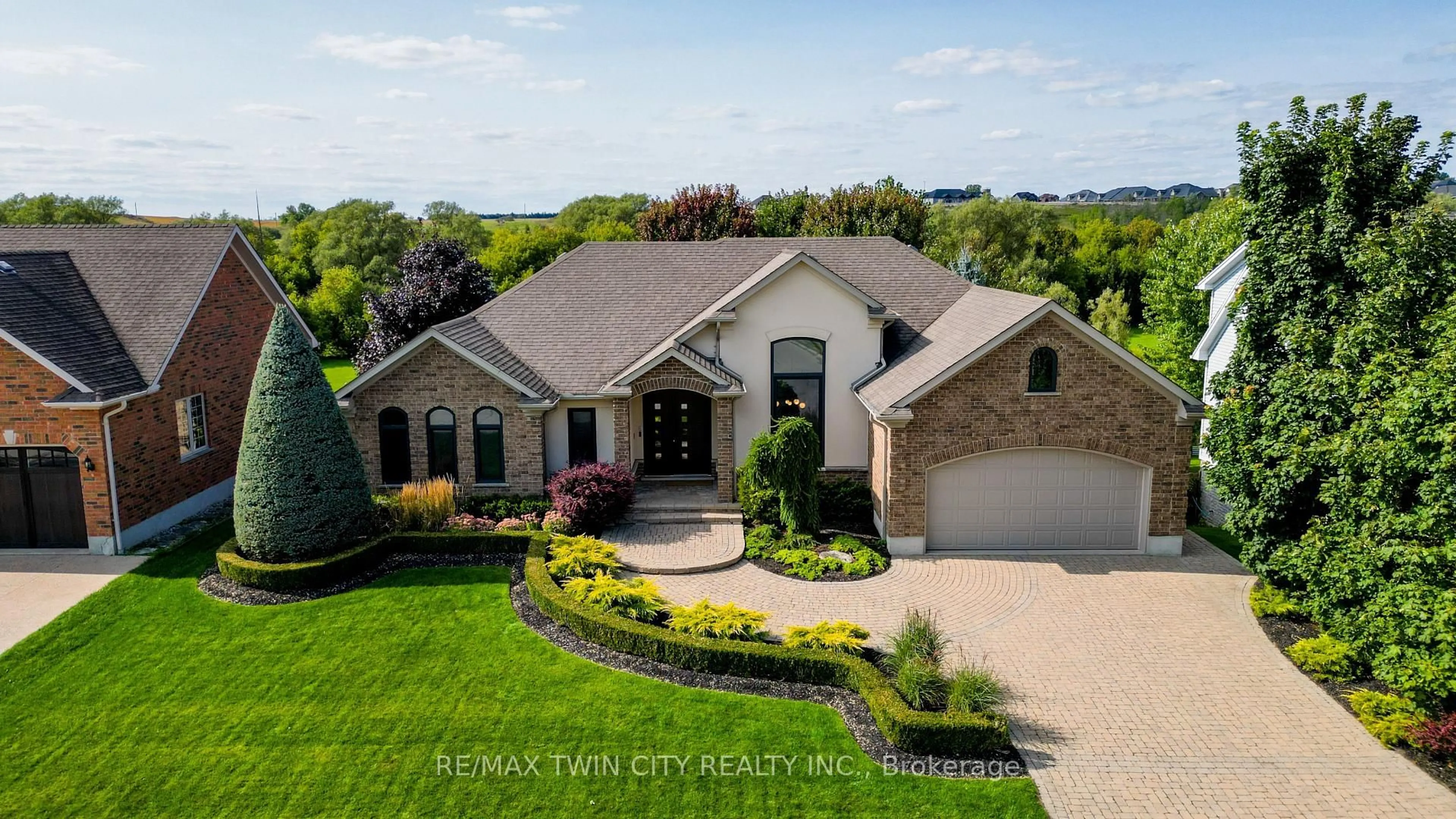 Home with brick exterior material, water/lake/river/ocean view for 118 RIVER RUN Rd, Mapleton Ontario N0G 1P0