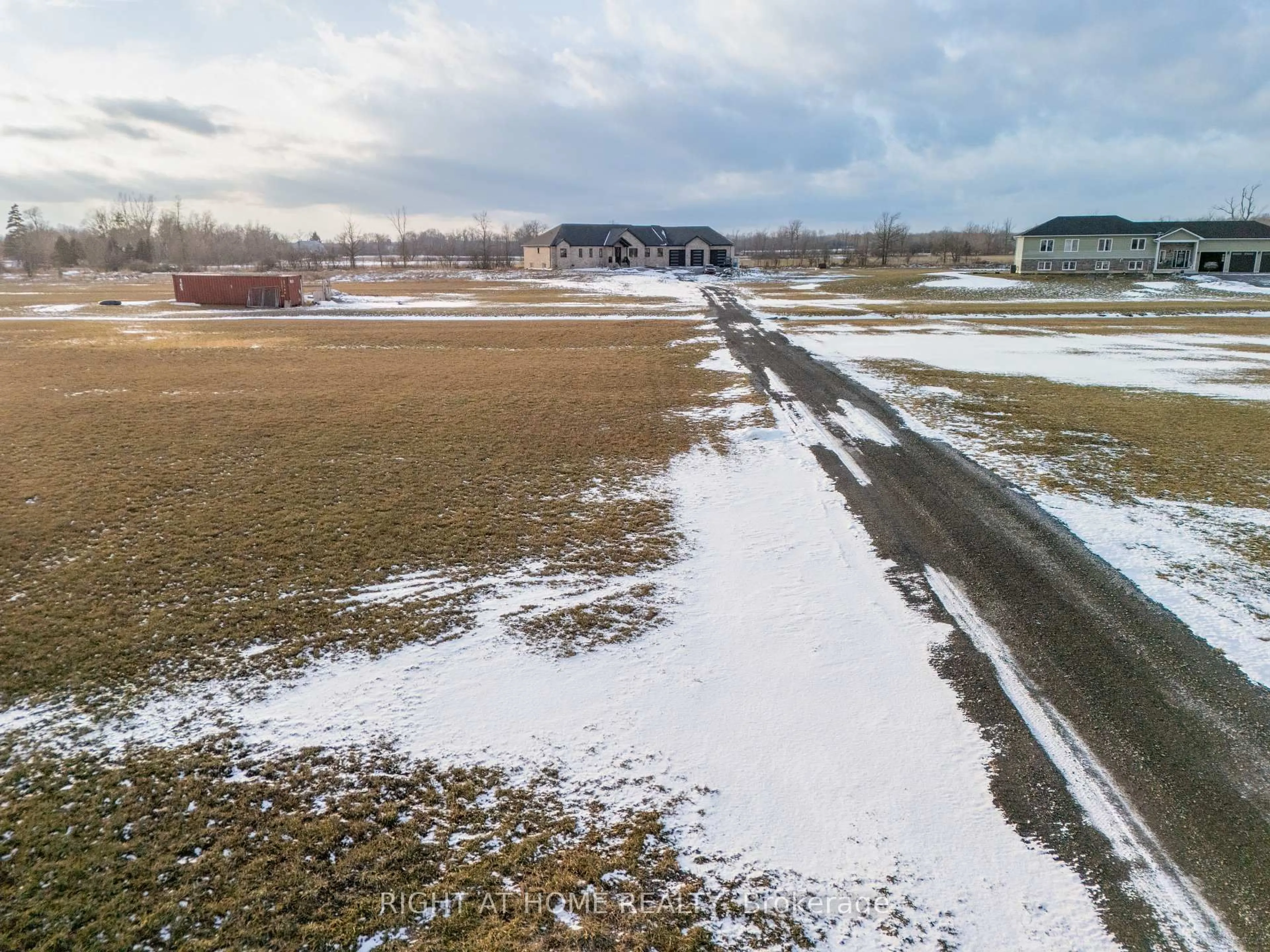 A pic from outside/outdoor area/front of a property/back of a property/a pic from drone, unknown for 3437 Latimer Rd, Mcdonalds Corners Ontario K0H 1M0