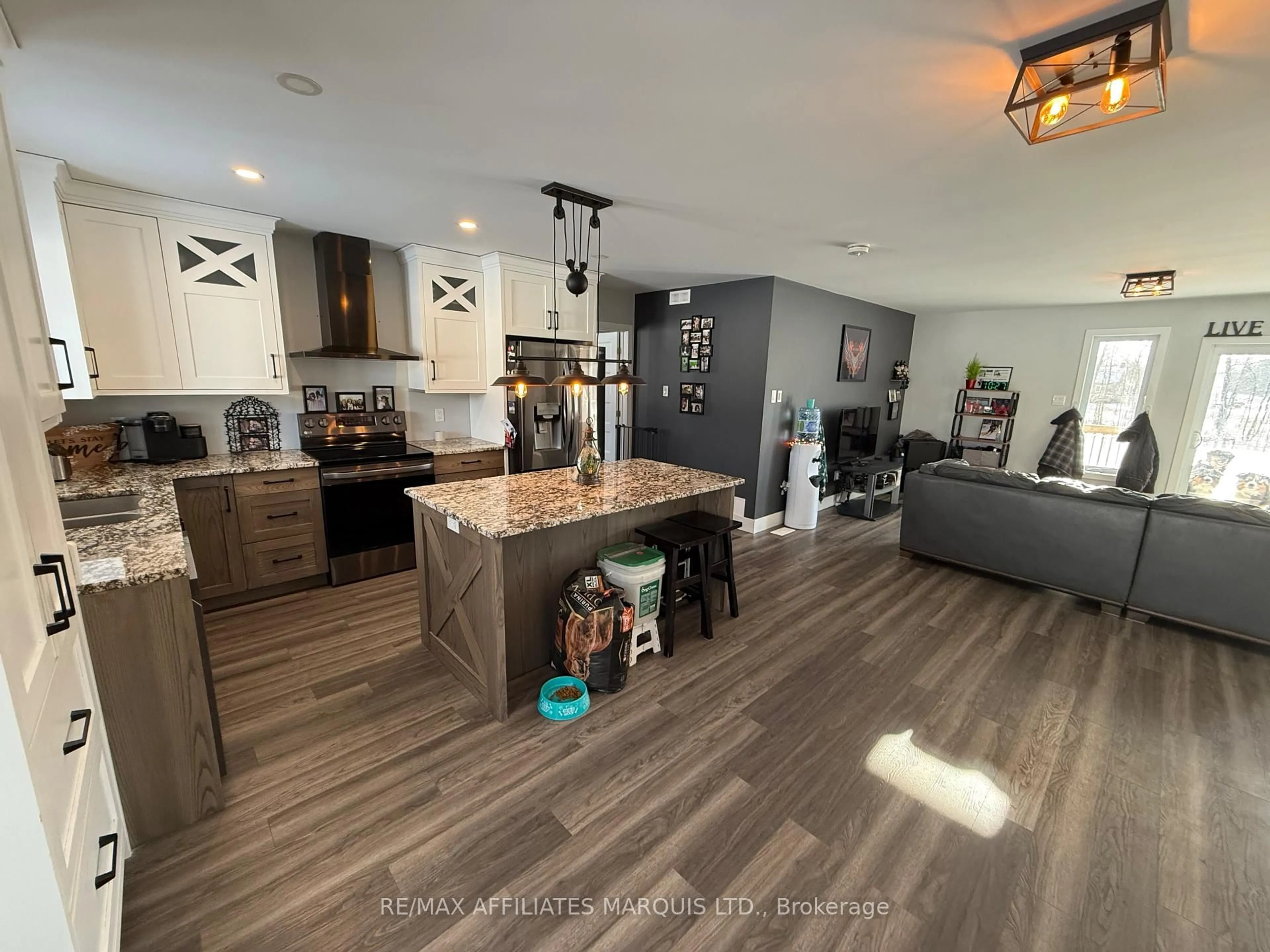 Open concept kitchen, unknown for 16980 Valade Rd, South Stormont Ontario K0C 2A0