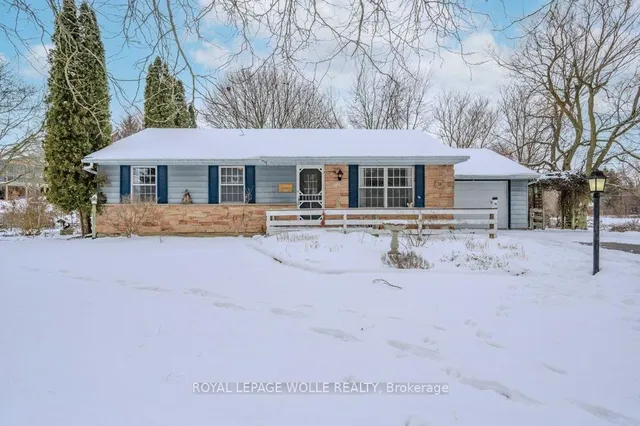 39 Bannockburn Rd, Kitchener 2