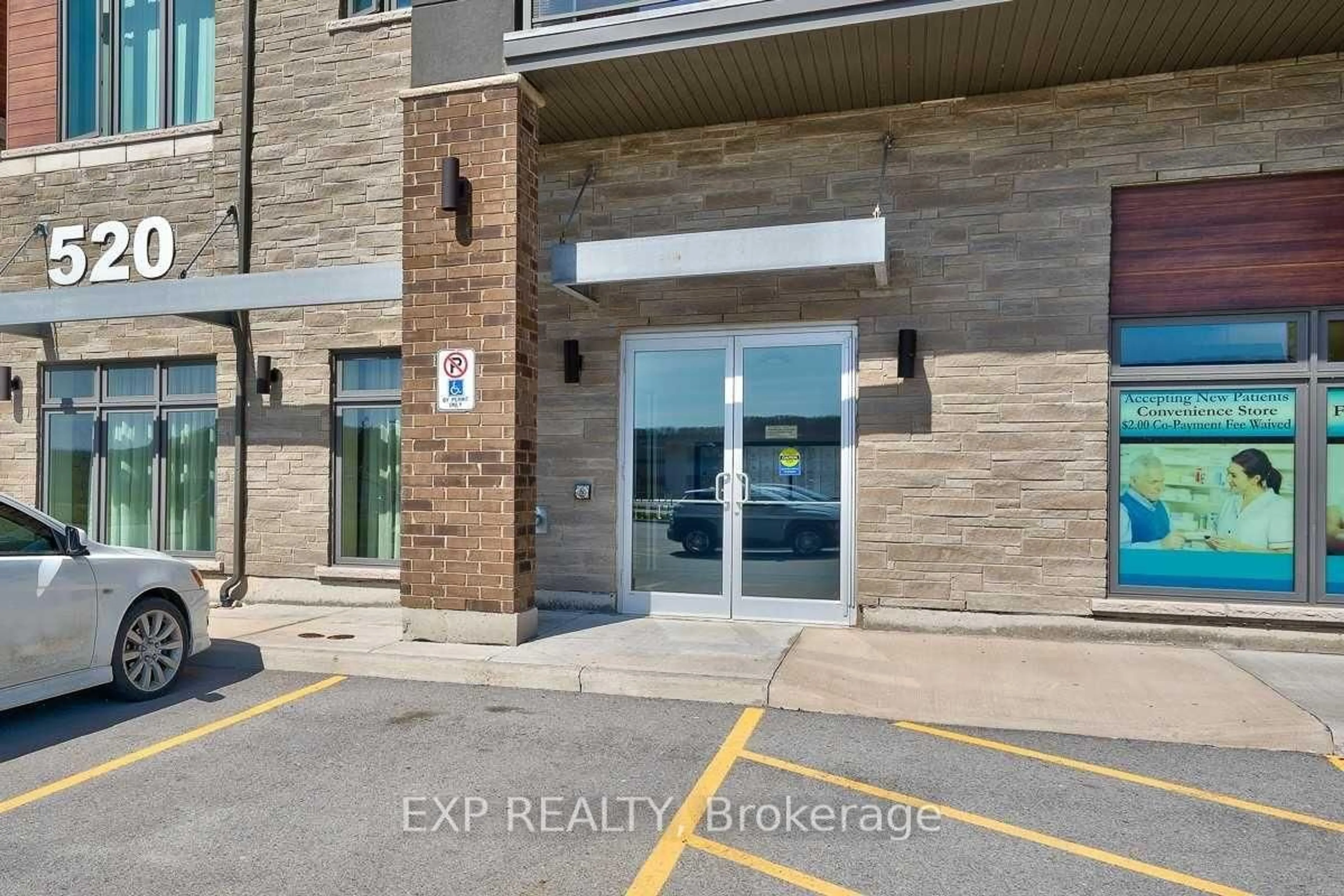 Unknown for 520 North Service Rd ##211, Grimsby Ontario L3M 0C9